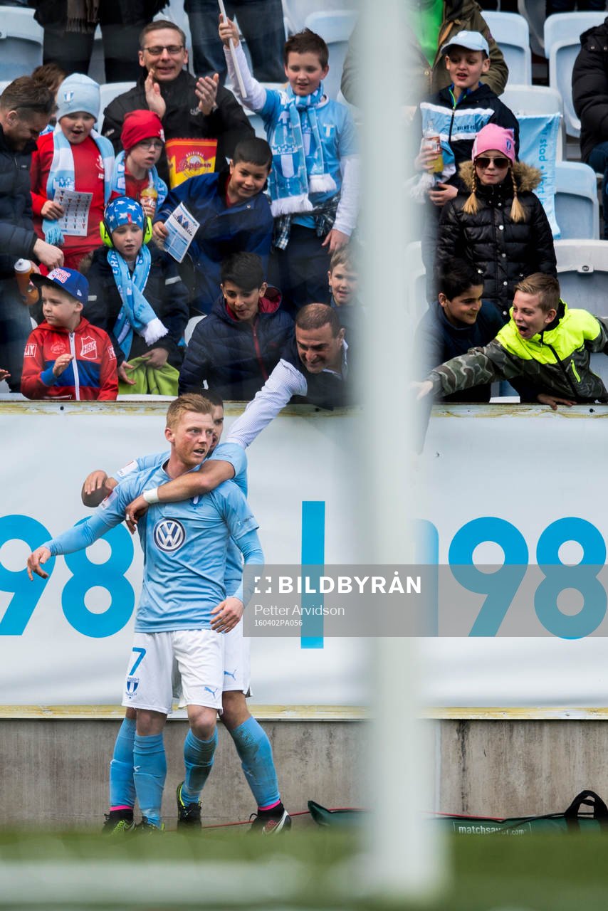 Malmö FFs Anders Christiansen jublar ihop med Vladimir