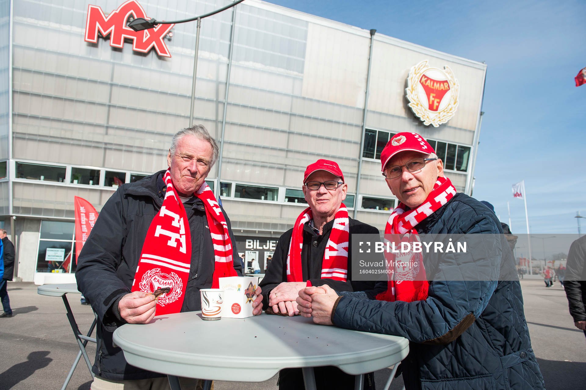 Kalmarfansen fr.v Staffan Henriksson, Conny Nilsson och