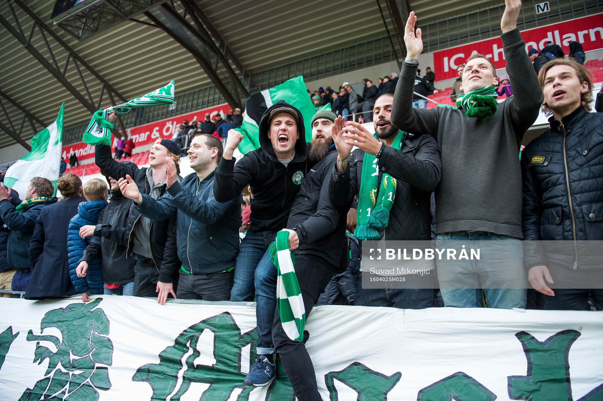 Jönköpingsfans jublar
