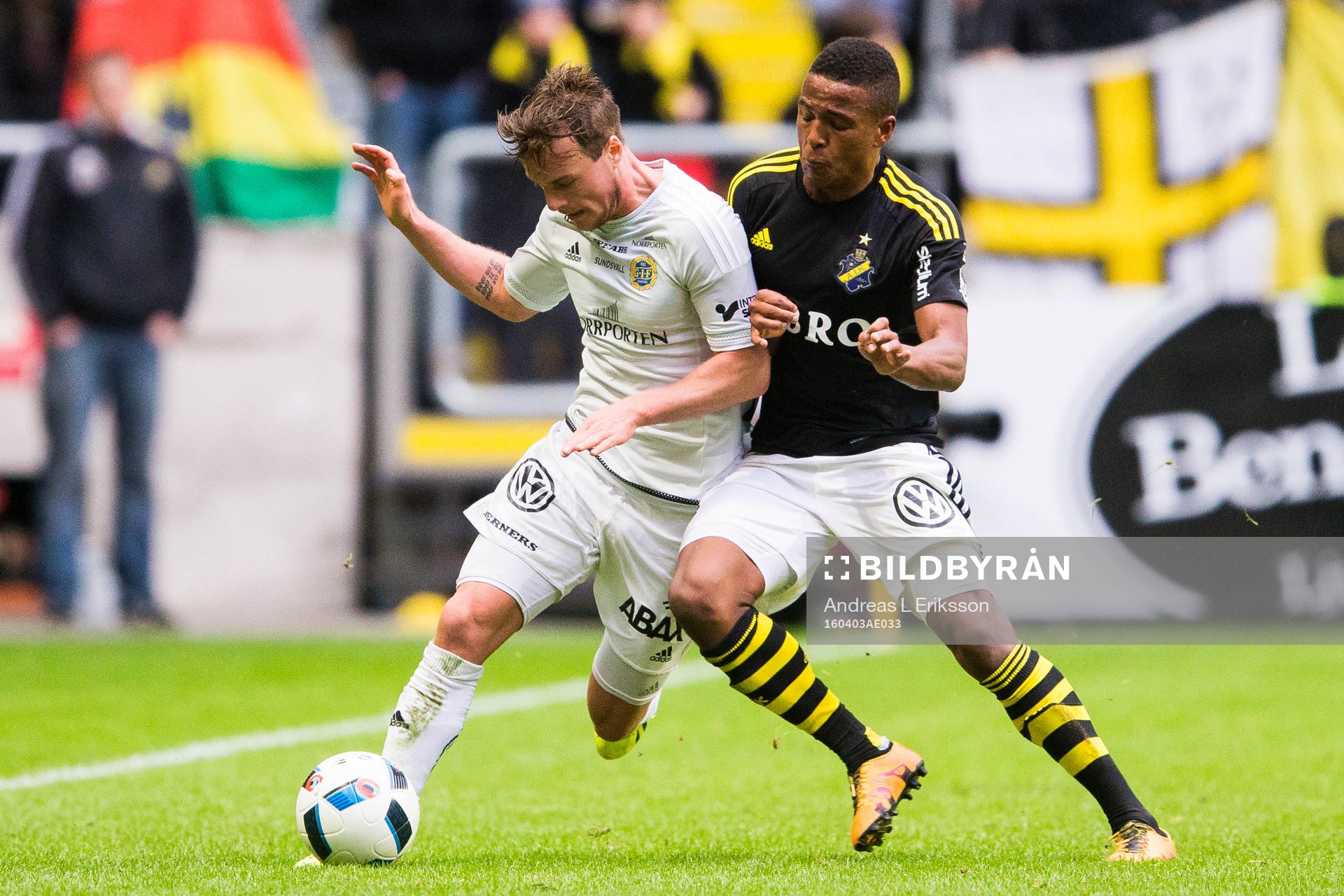 s Niclas Eliasson