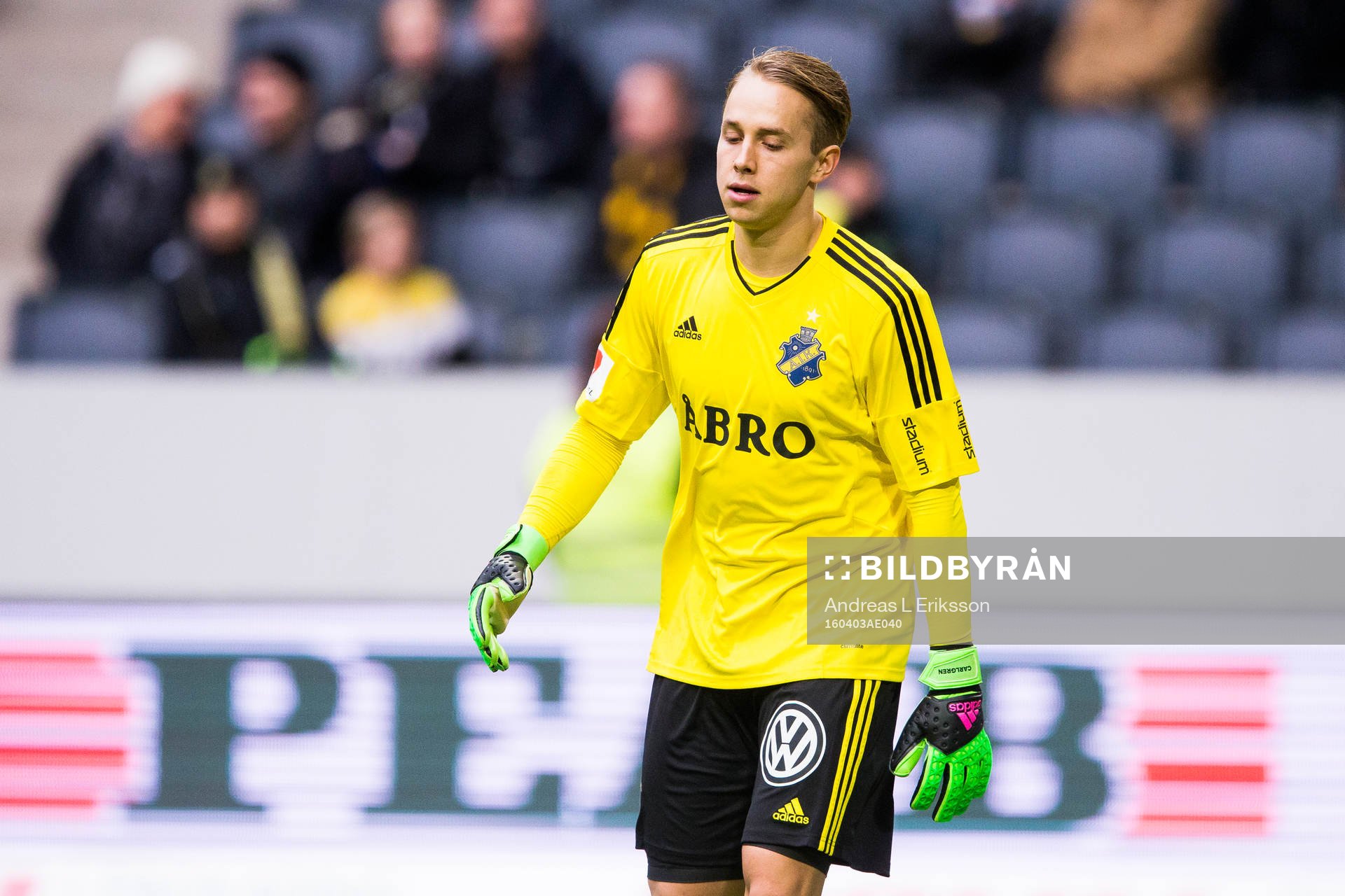 s målvakt Patrik Carlgren