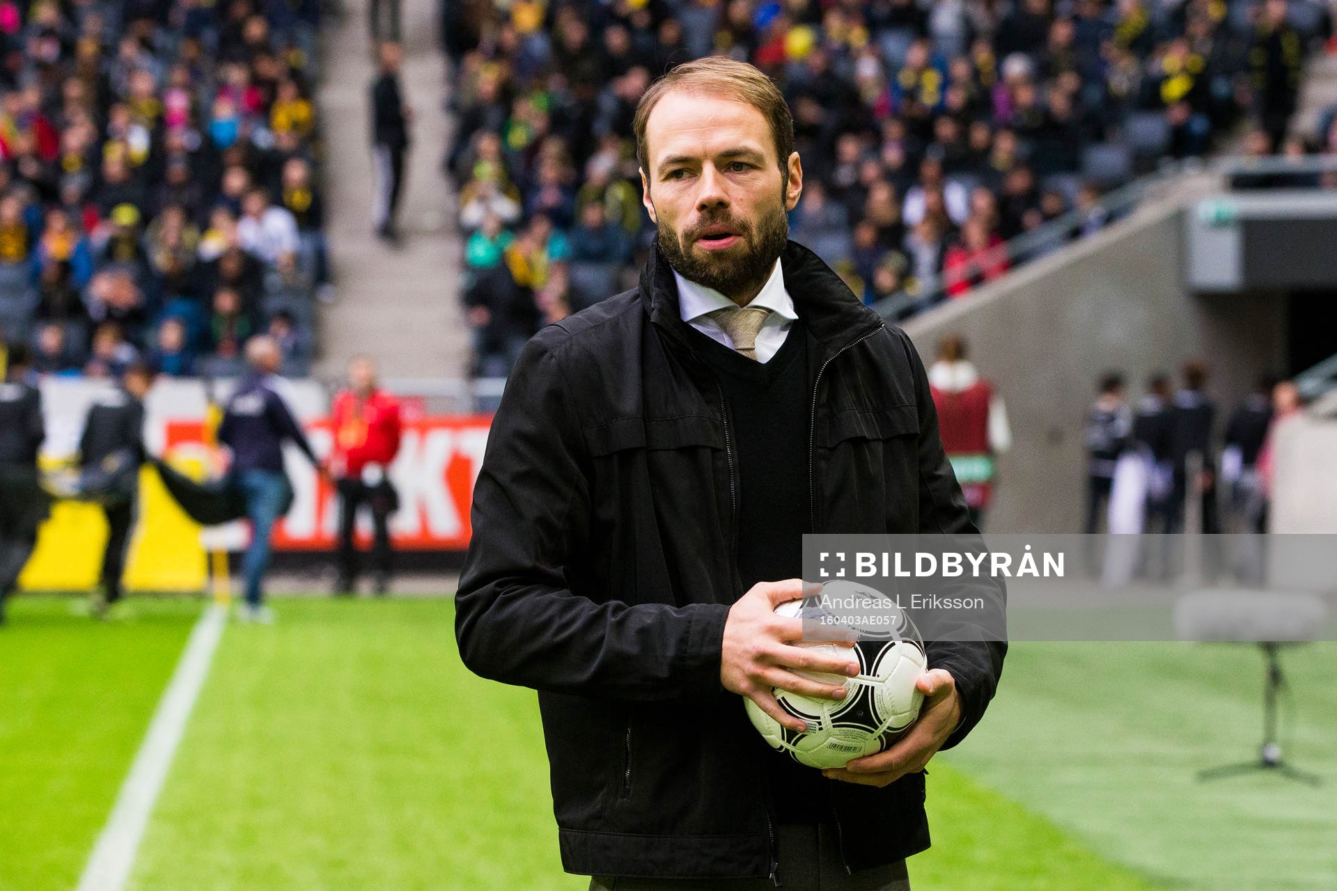 s tränare Andreas Alm innan fotbollsmatchen i Allsvenskan