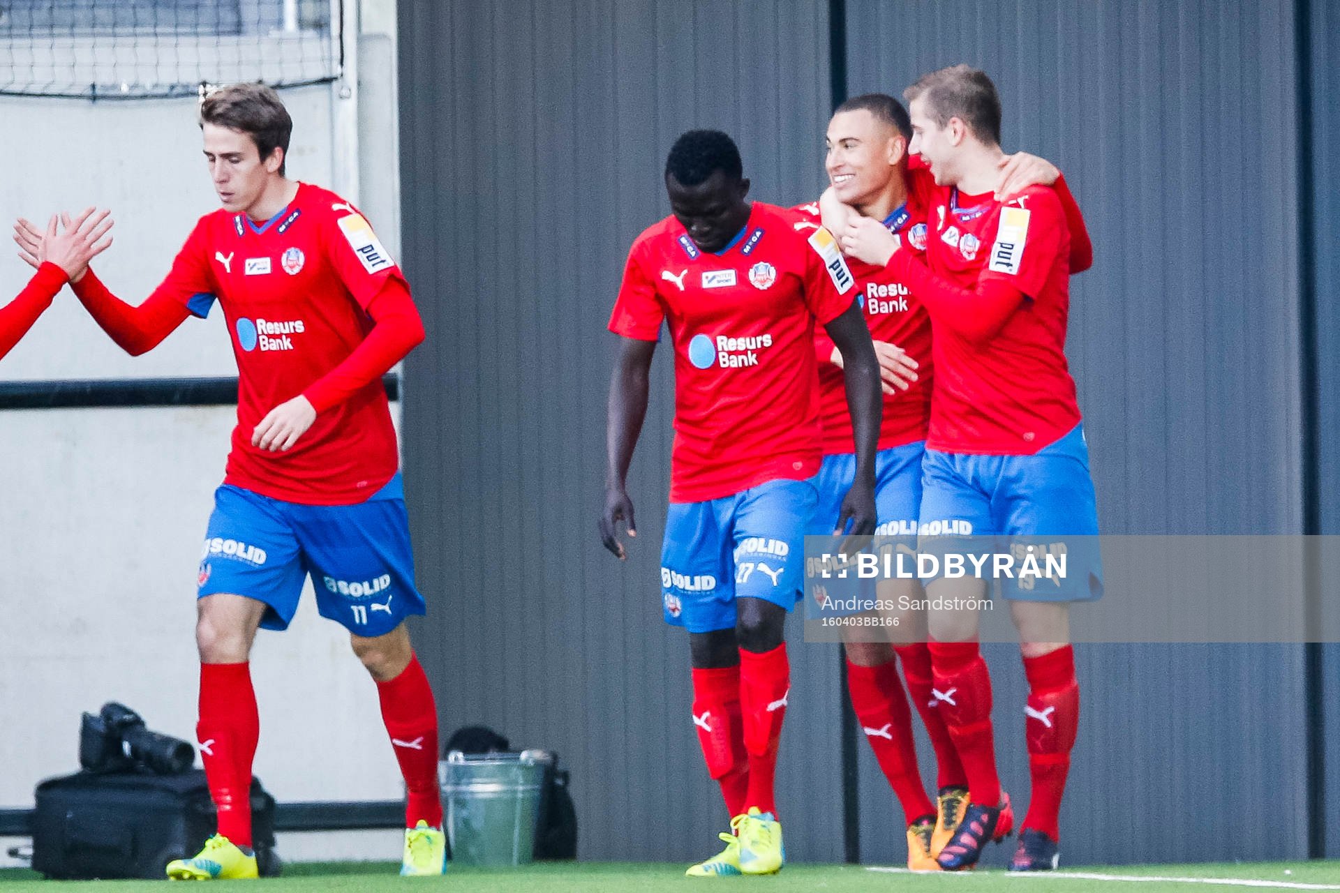 Helsingborgs Jordan Larsson jublar efter 0-1 under fotbollsmatchen i Allsvenskan mellan Gefle och Helsingborg den 3 April 2016 i Gävle.