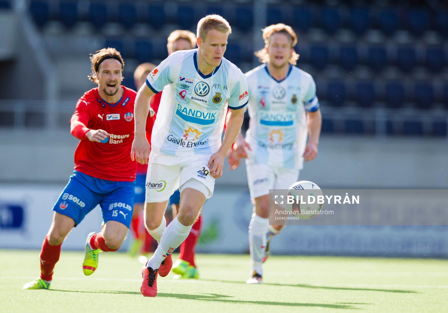 Gefles Martin Rauschenberg jagas av Helsingborgs Linus