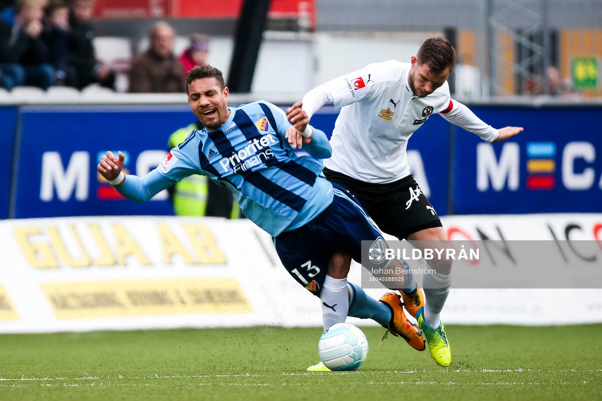 Örebros Robert Åhman Persson och Djurgårdens Mathias