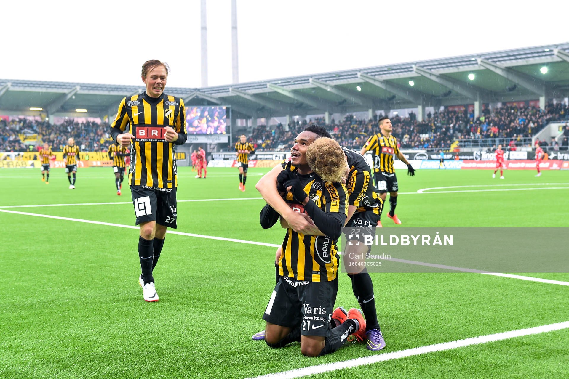 Häckens Nasiru Mohammed jublar