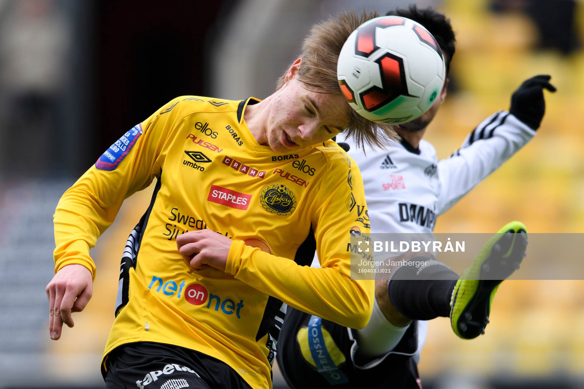 Elfsborgs Marcus Ejerblad och Motalas Jasin Aman Ali (skymd)