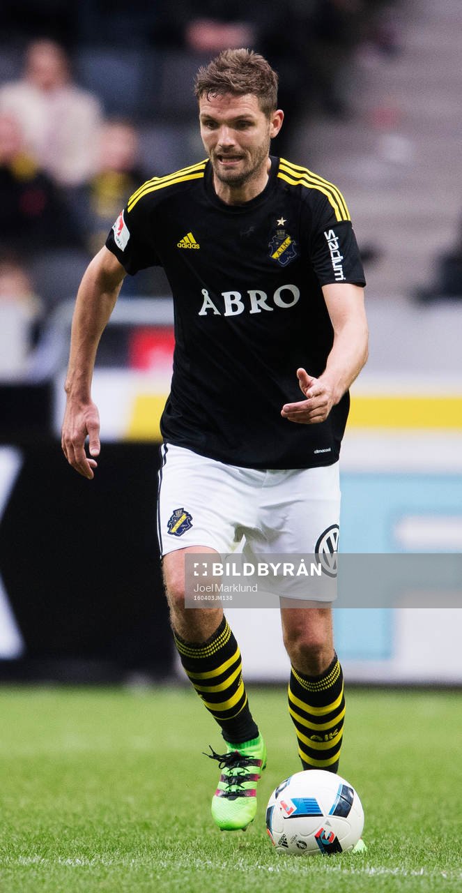 s Jos Hooiveld