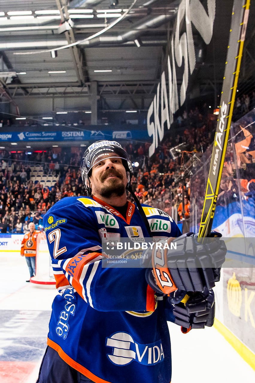 Växjös Teemu Laakso jublar