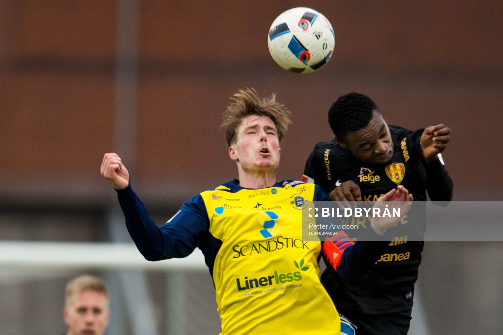 Ängelholms Marcus Bernholtz och Syrianskas Success