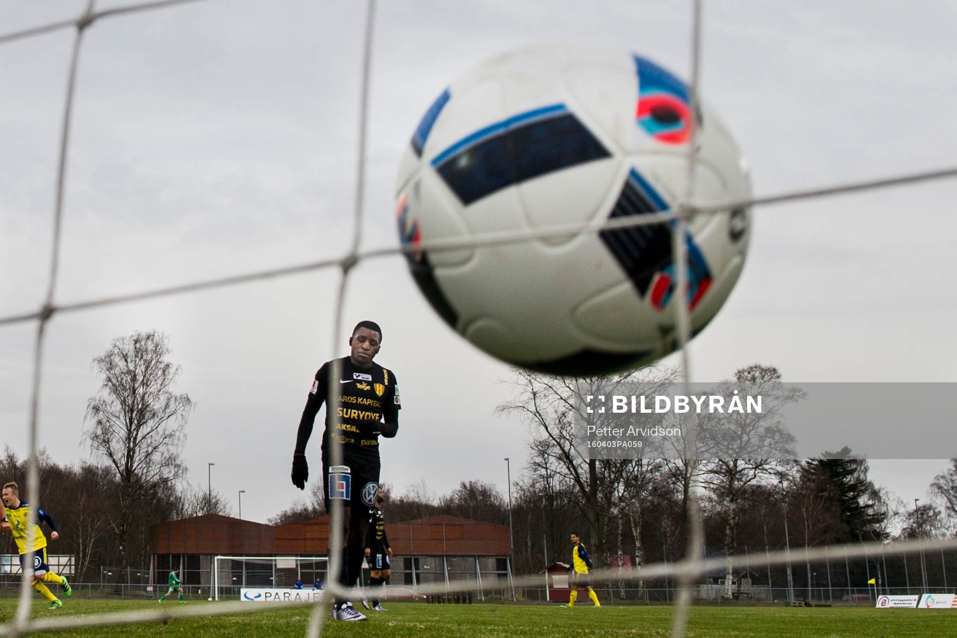 Syrianskas Samuel Akintioye deppar