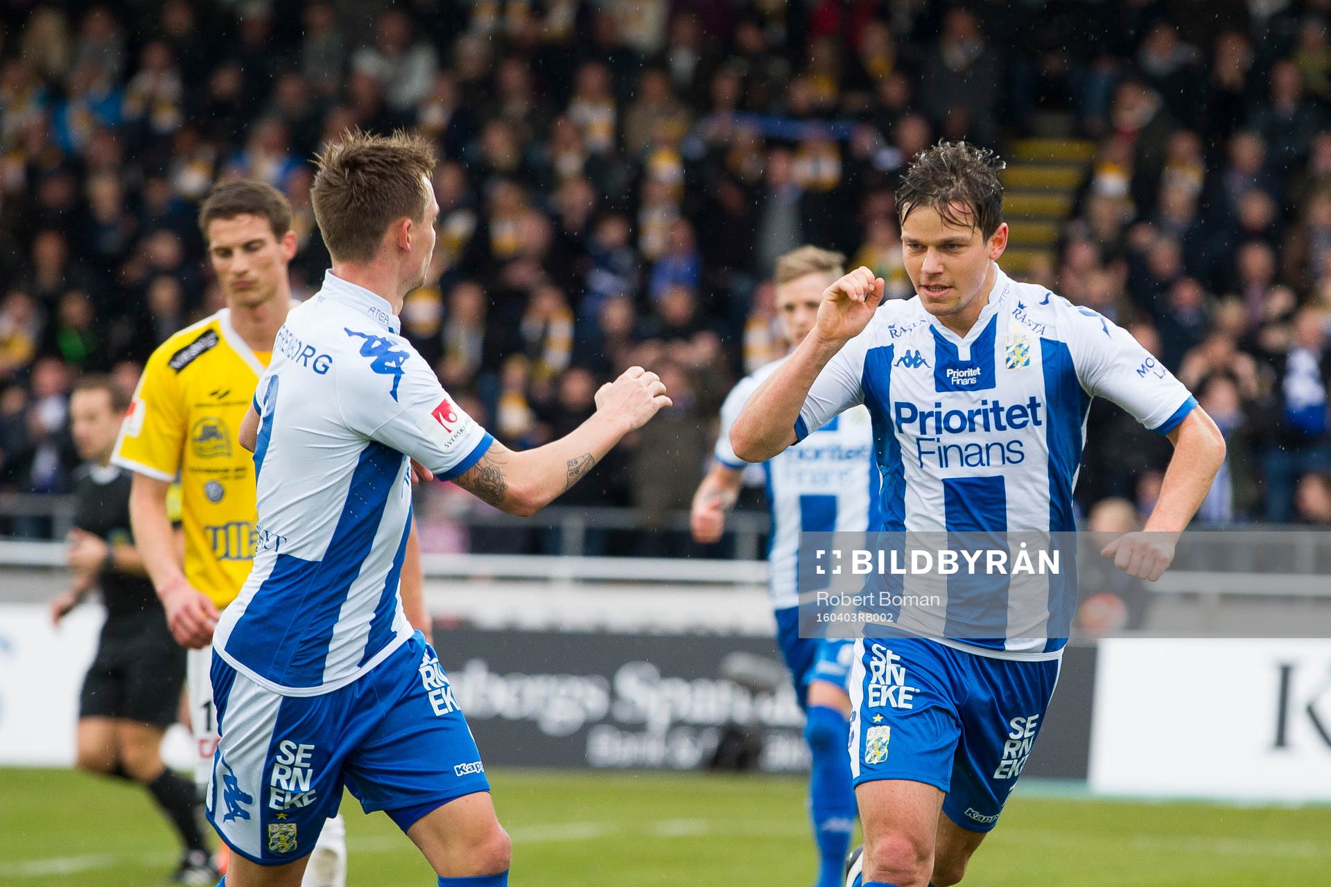 Göteborgs Mads Winther Albaek jublar