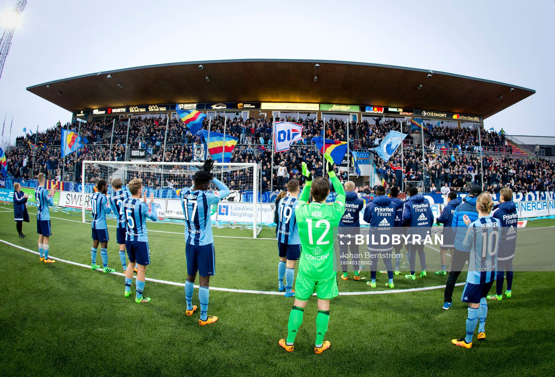 Djurgårdens målvakt Kenneth Høie, Michael Olunga, Marcus