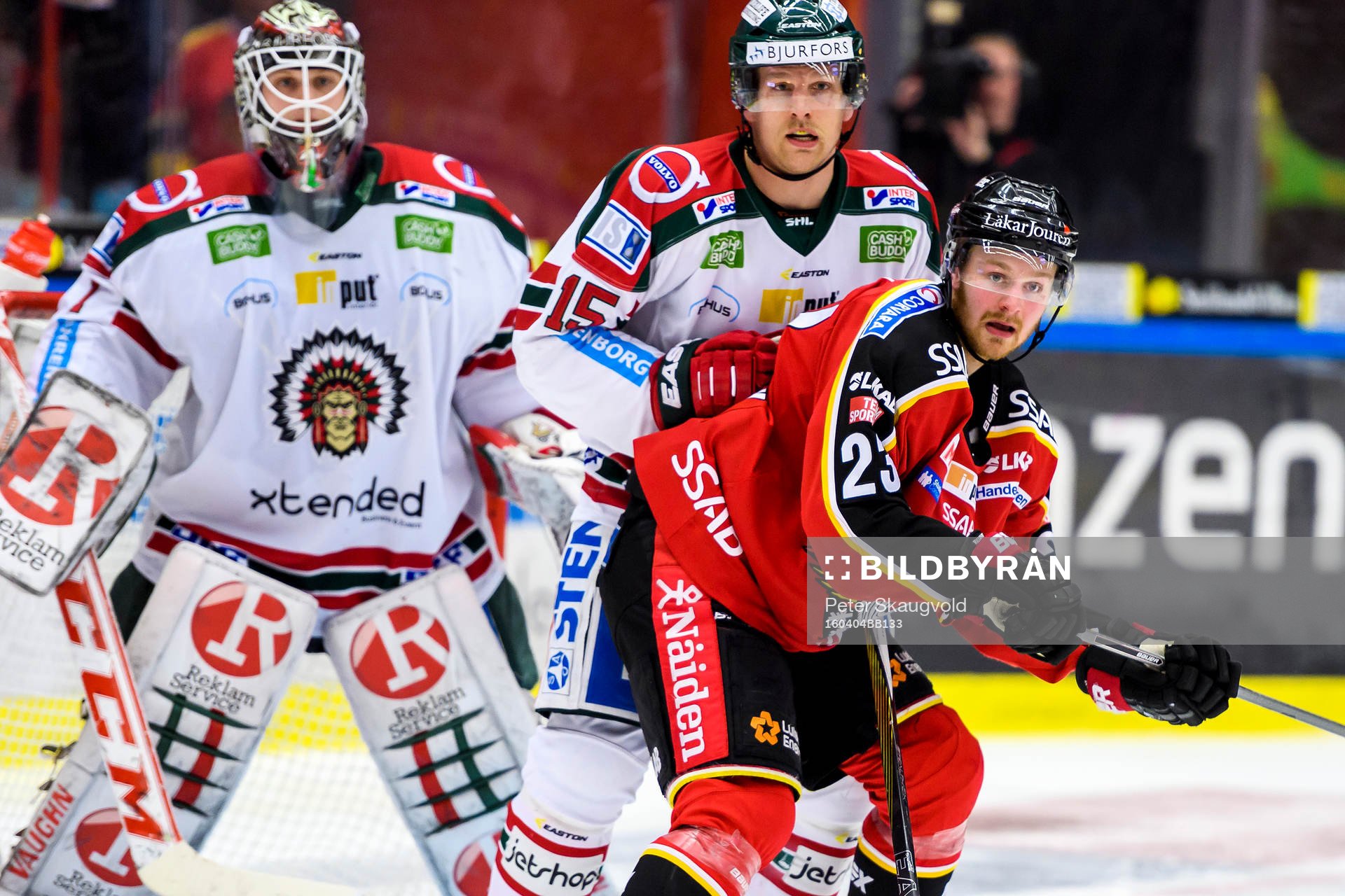 Luleås Lucas Wallmark och Frölundas Joey Crabb