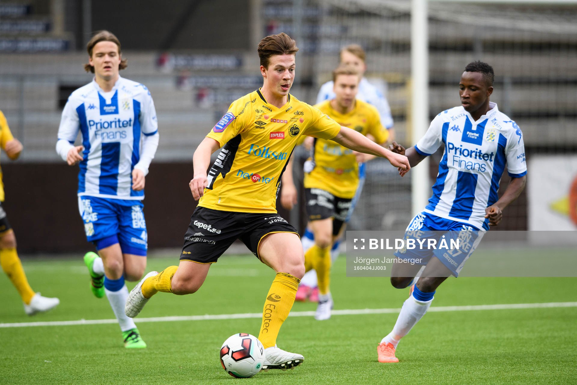 Elfsborgs Simon Olsson och IFK Göteborgs Prosper Kasim