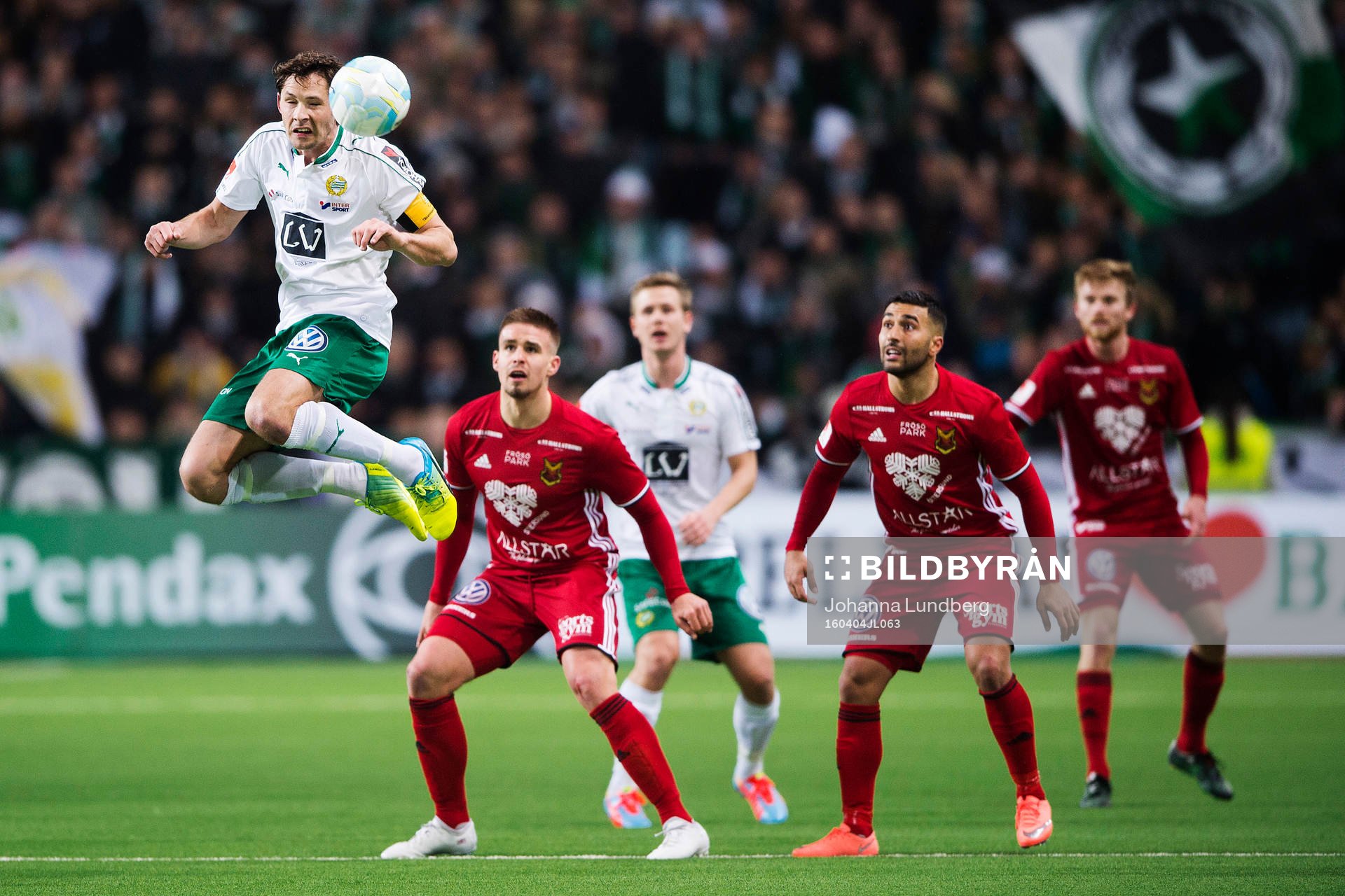Hammarbys Philip Haglund nickar under fotbollsmatchen i Allsvenskan mellan Hammarby och Östersund den 4 april 2016 i Stockholm. 
