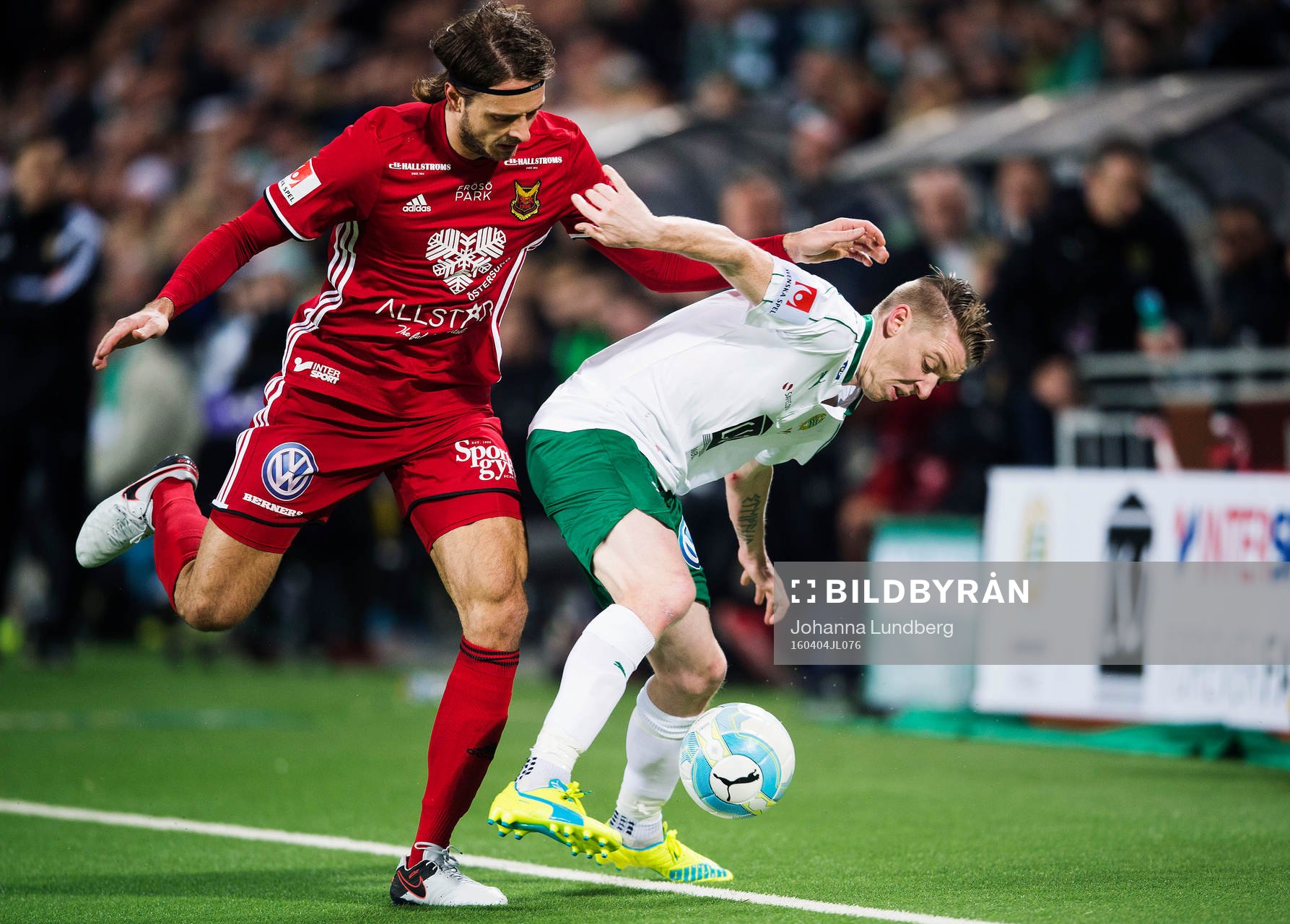 Östersunds Emir Smajic och Hammarbys Birkir Már Saevarsson