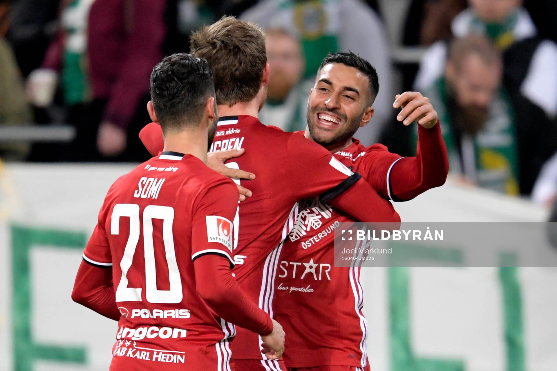 Östersunds Saman Ghoddos jublar