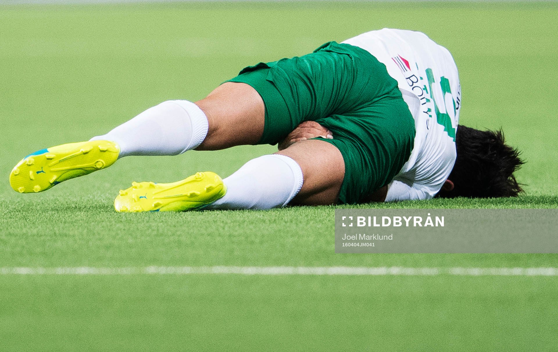 Hammarbys Stefan Batan ligger ner skadad