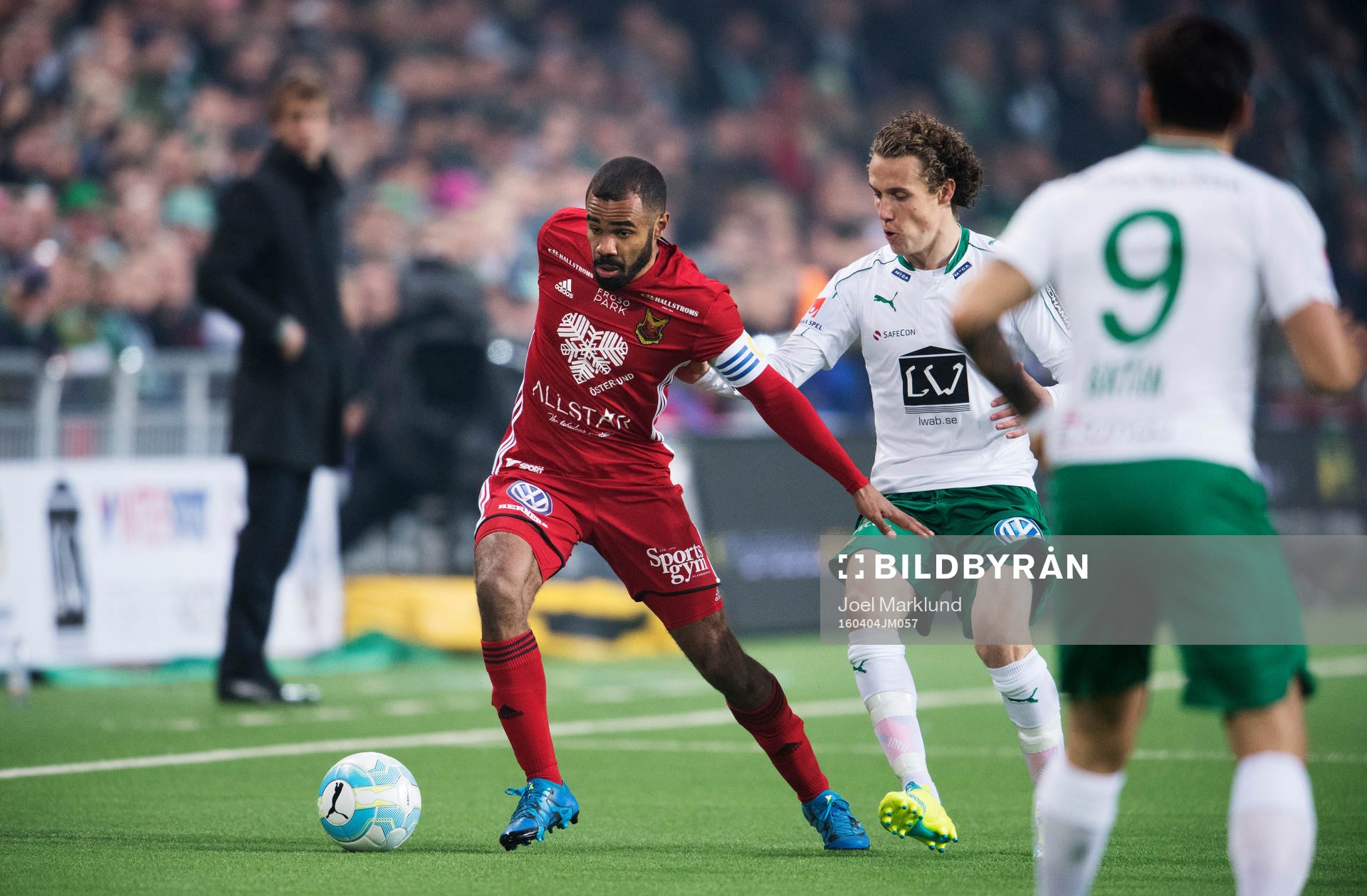 Östersunds Alex Dyer och Hammarbys Fredrik Torsteinbö