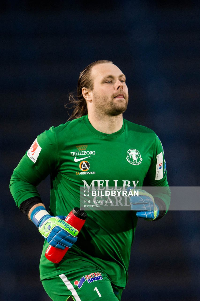 Trelleborgs målvakt Fredrik Persson