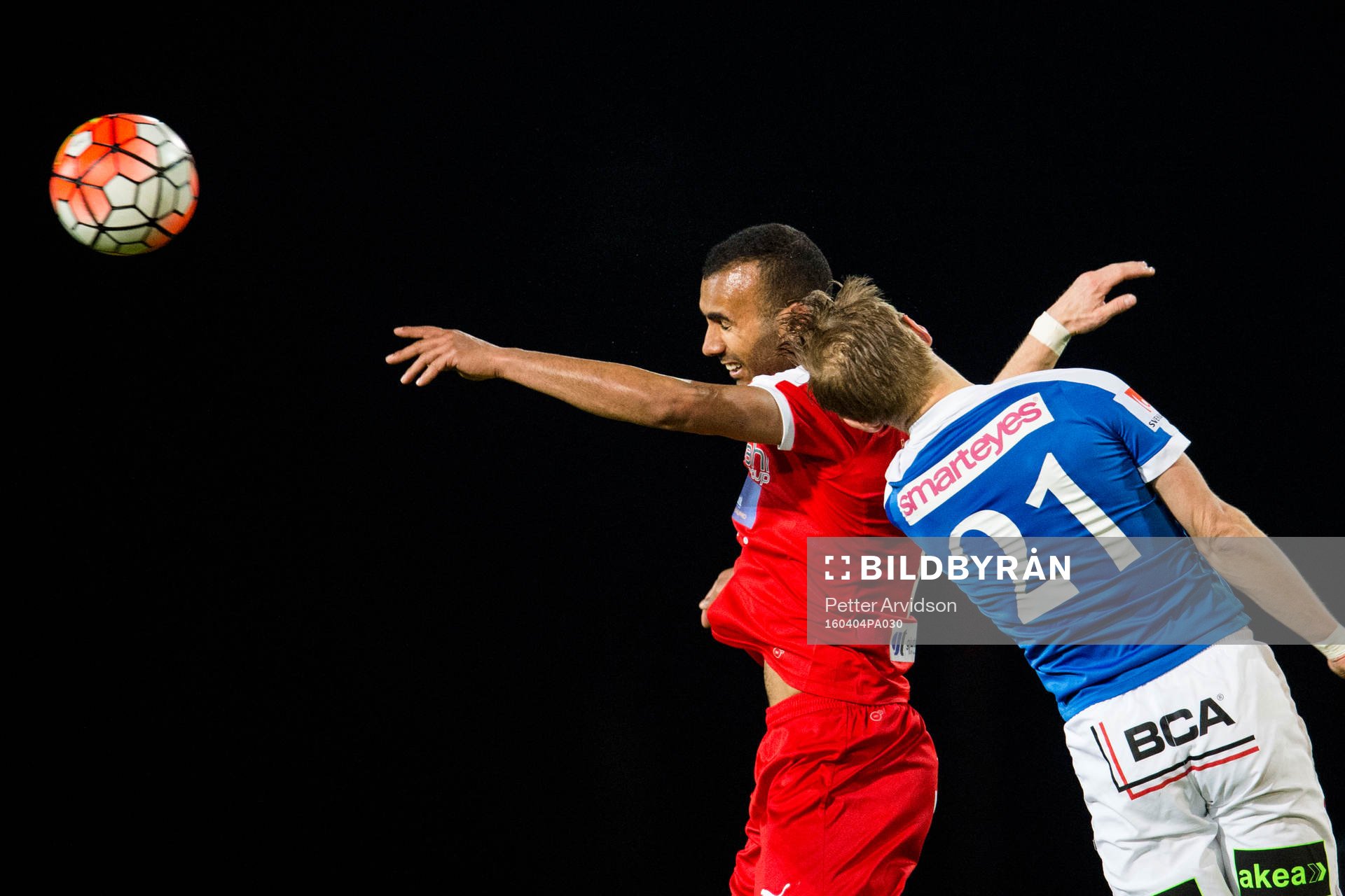 Värnamos Issam Jebali och Trelleborgs Magnus Andersson