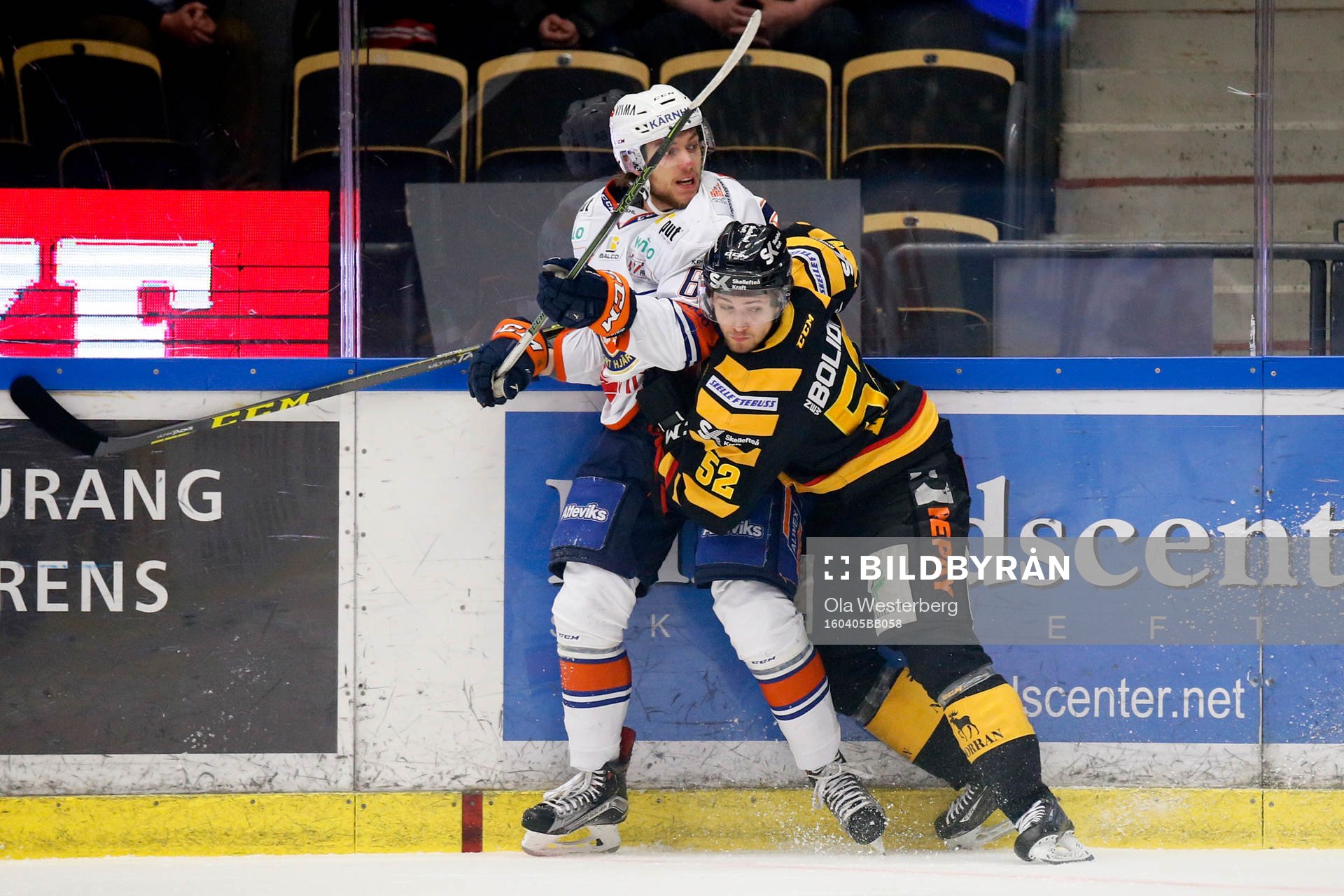 Skellefteås Arvid Lundberg och Växjös Ville Varakas