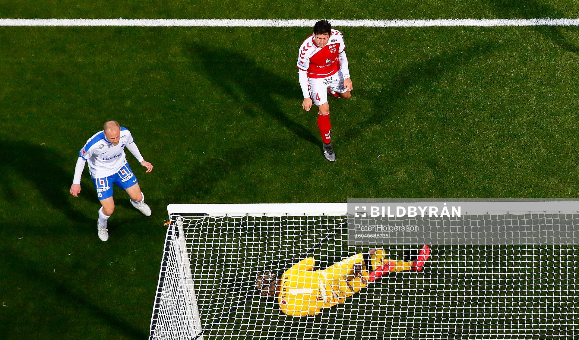 Mål 2-0 av Norrköpings Jón Gudni Fjóluson förbi