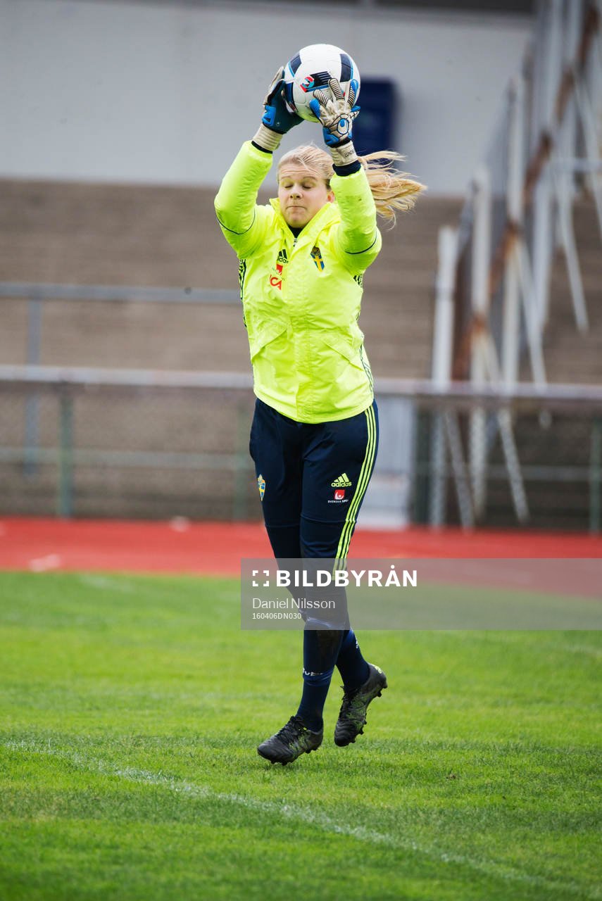 Målvakten Emelie Lundberg