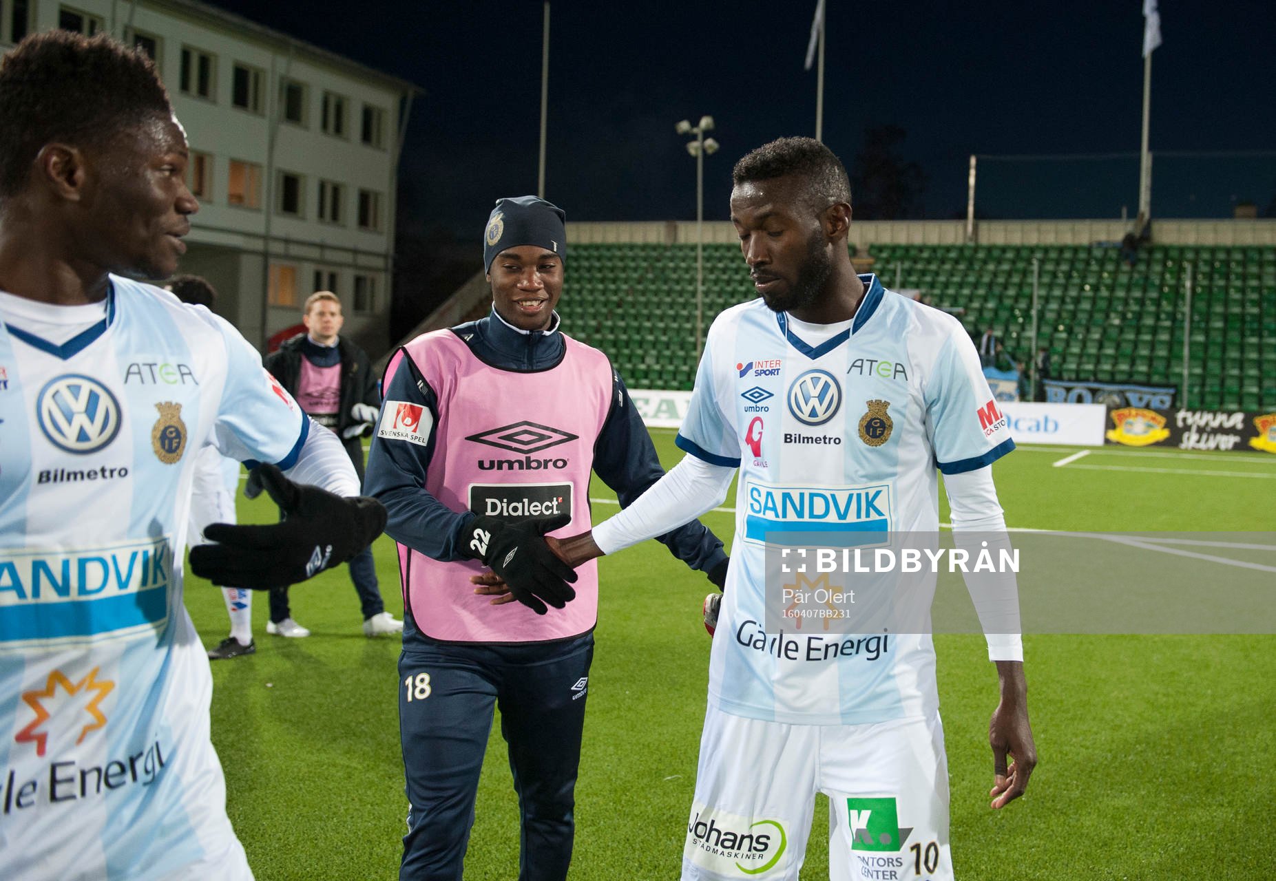 Gefles Dioh Williams jublar efter vinsten under fotbollsmatchen i Allsvenskan mellan GIF Sundsvall och Gefle IF den 7 April 2016 i Sundsvall.