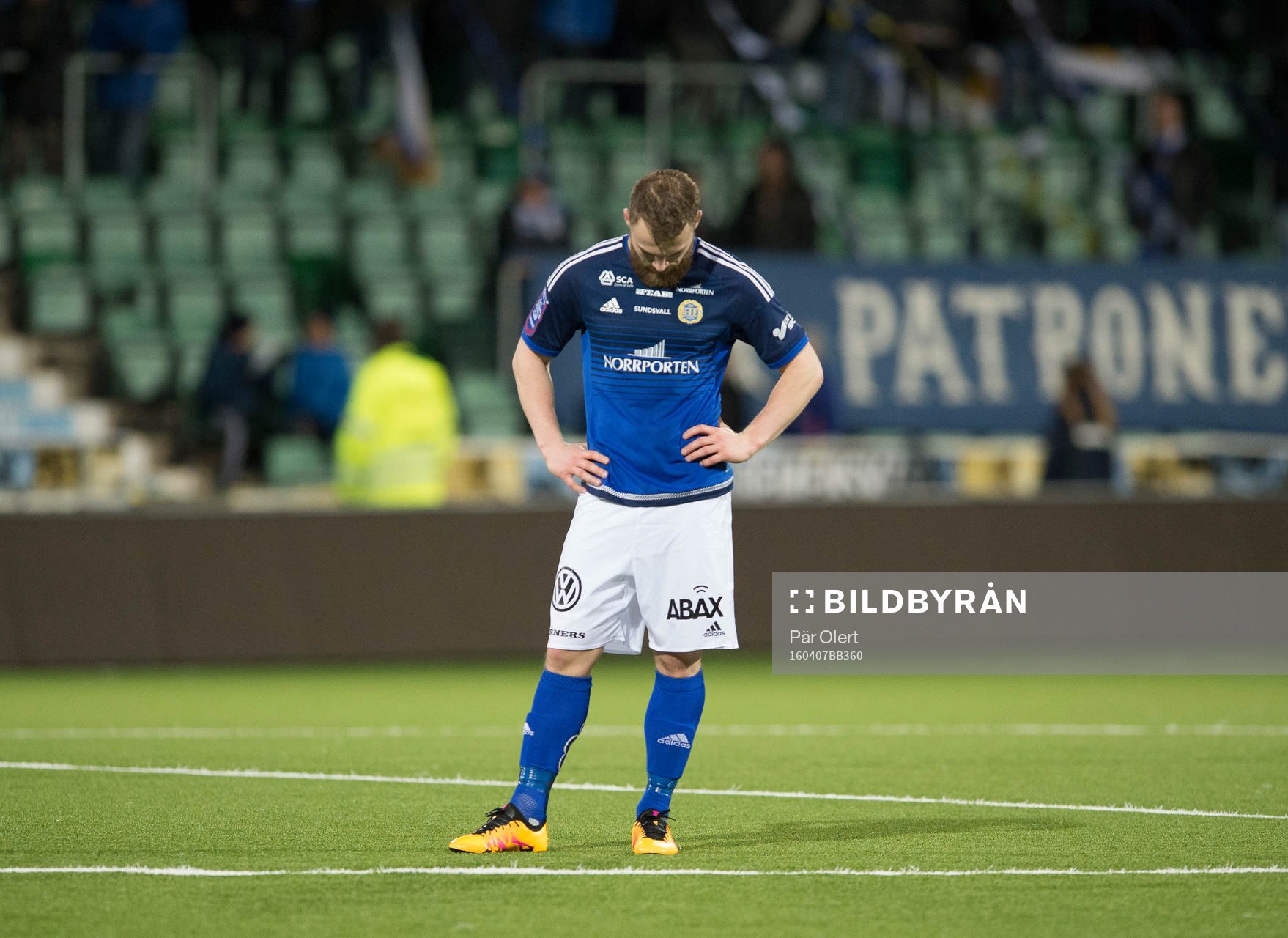 Sundsvalls Runar Sigurjonsson deppar