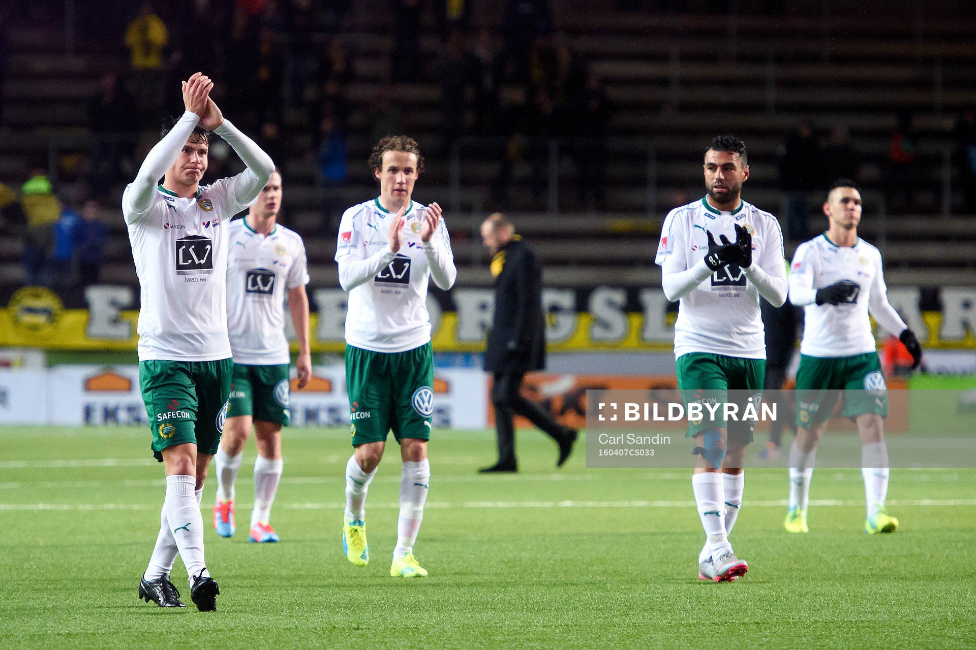 Hammarbys spelare tackar publiken