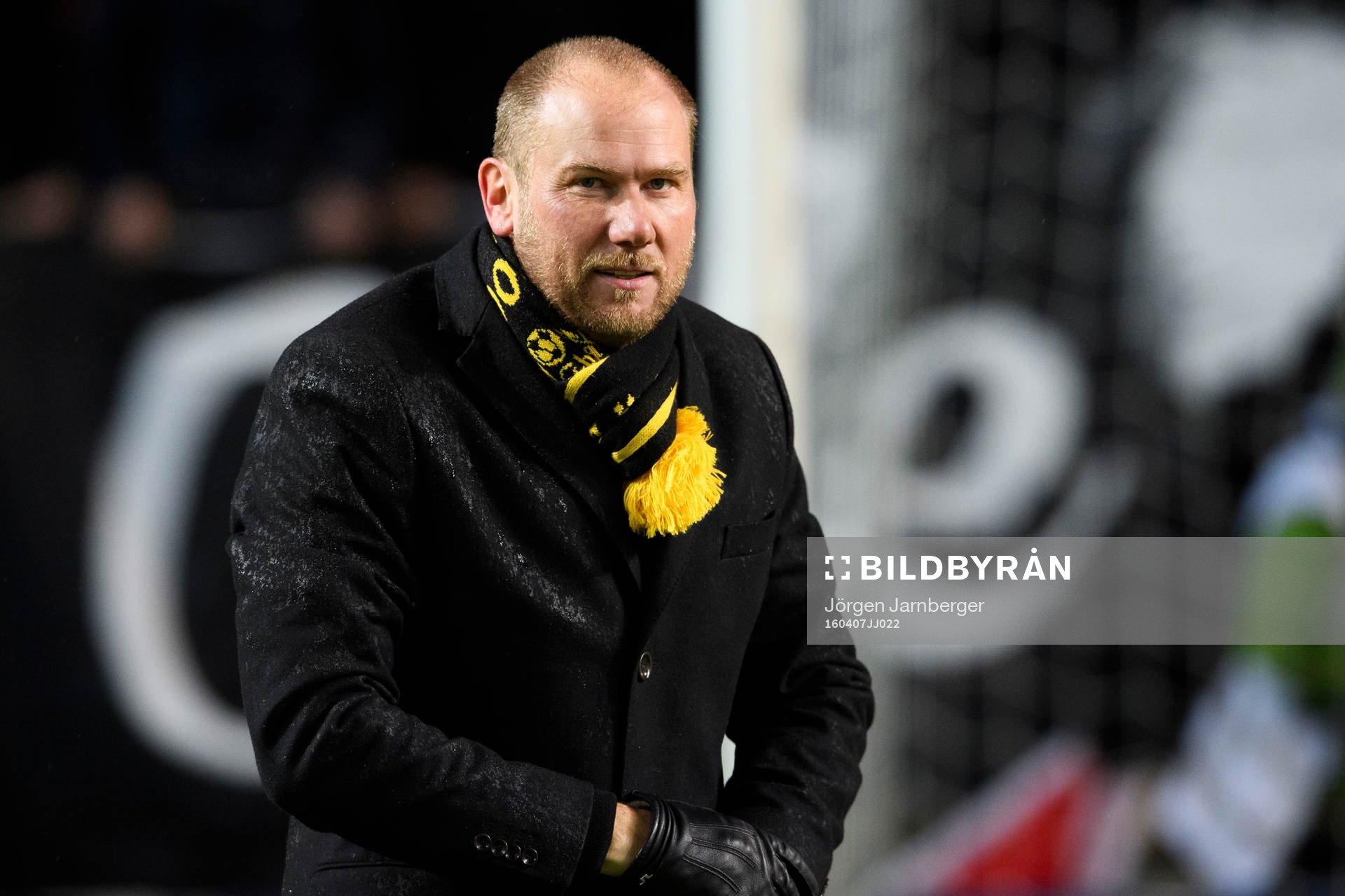 En glad Elfsborgs manager Magnus Haglund