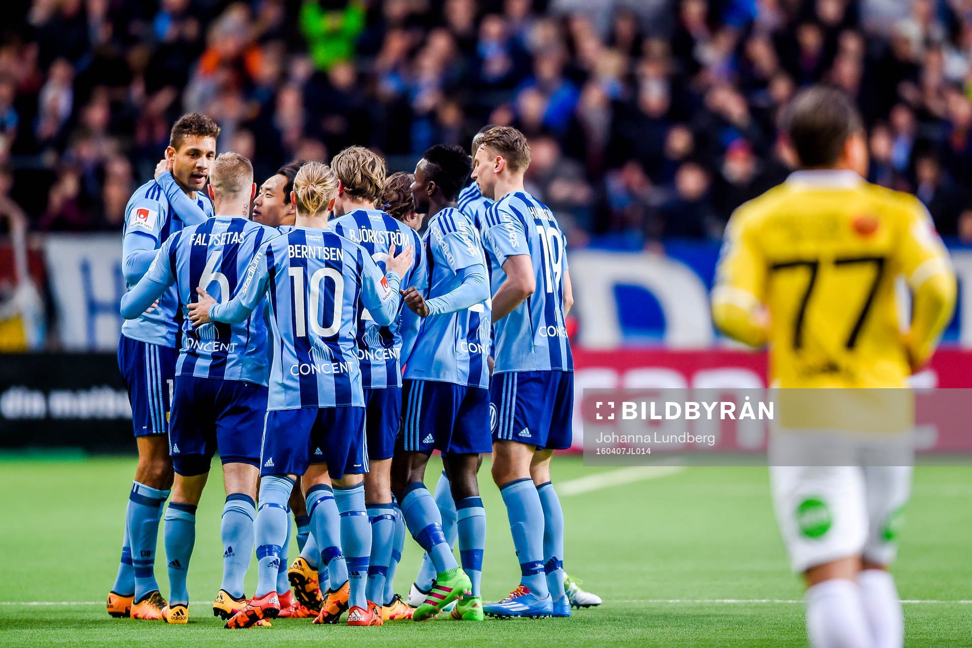Djurgårdens Mathias Ranegie jublar