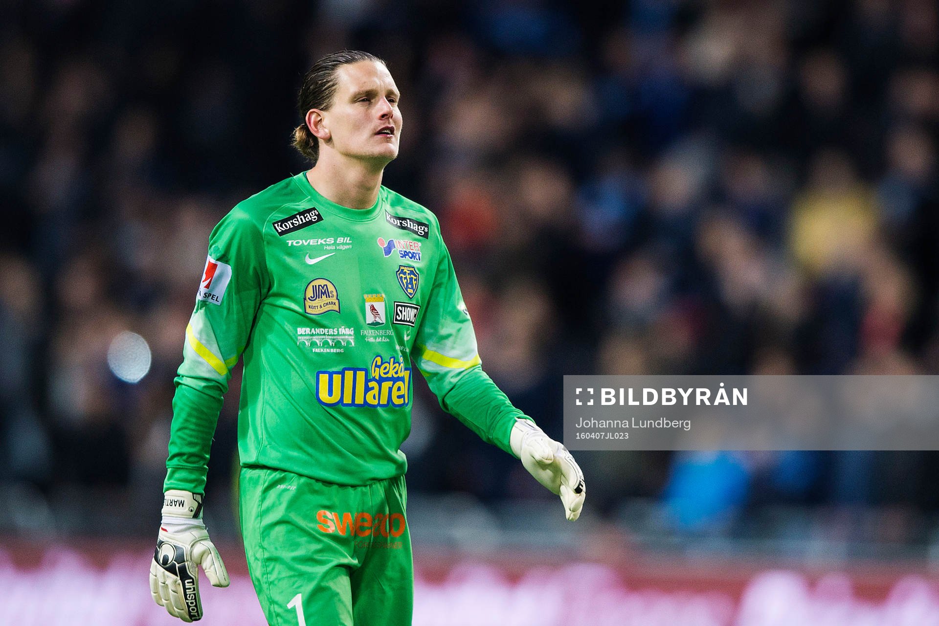 Falkenbergs målvakt Otto Martler deppar