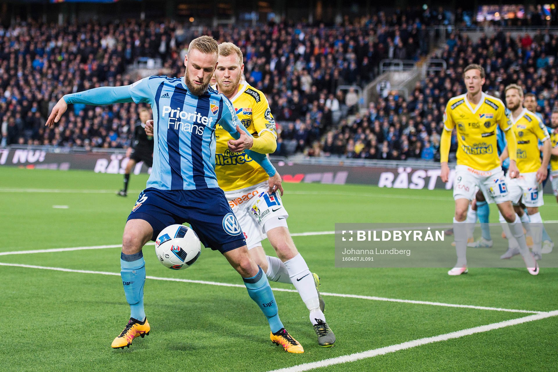 Djurgårdens Alexander Faltsetas och Falkenbergs Per