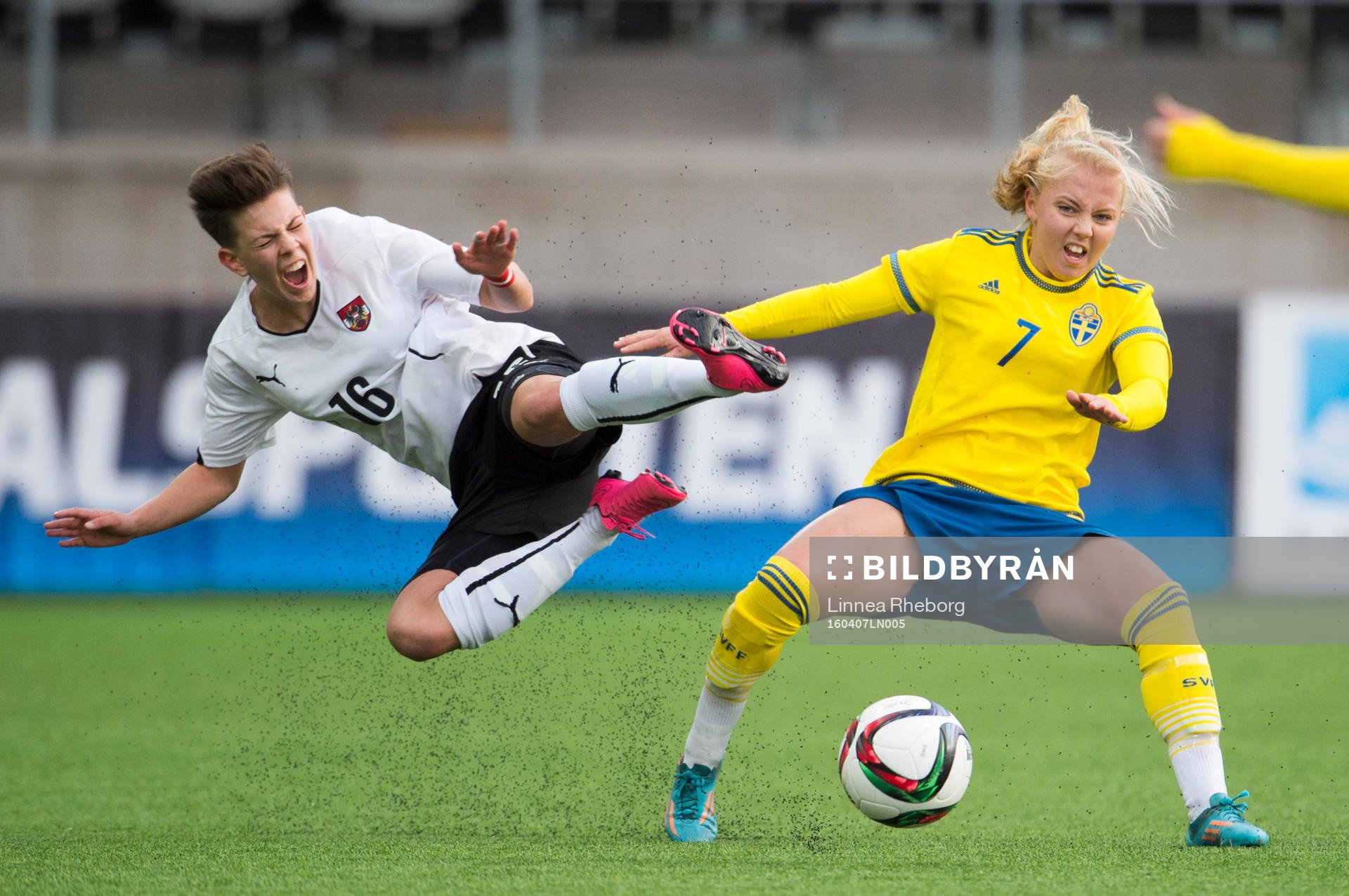 Sveriges Nathalie Persson och Österrikes Teresa Knauseder