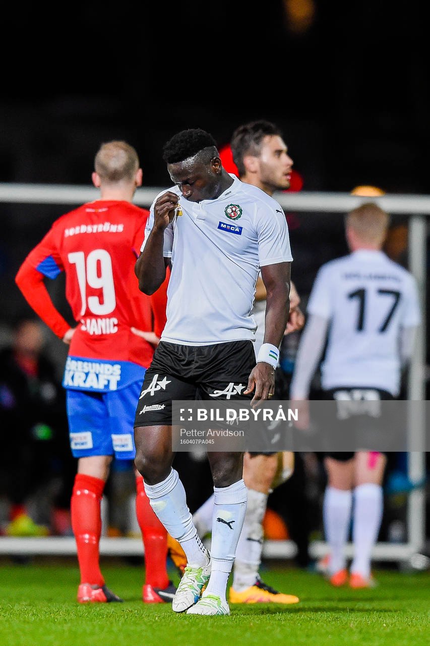 Örebros Alhassan Kamara deppar