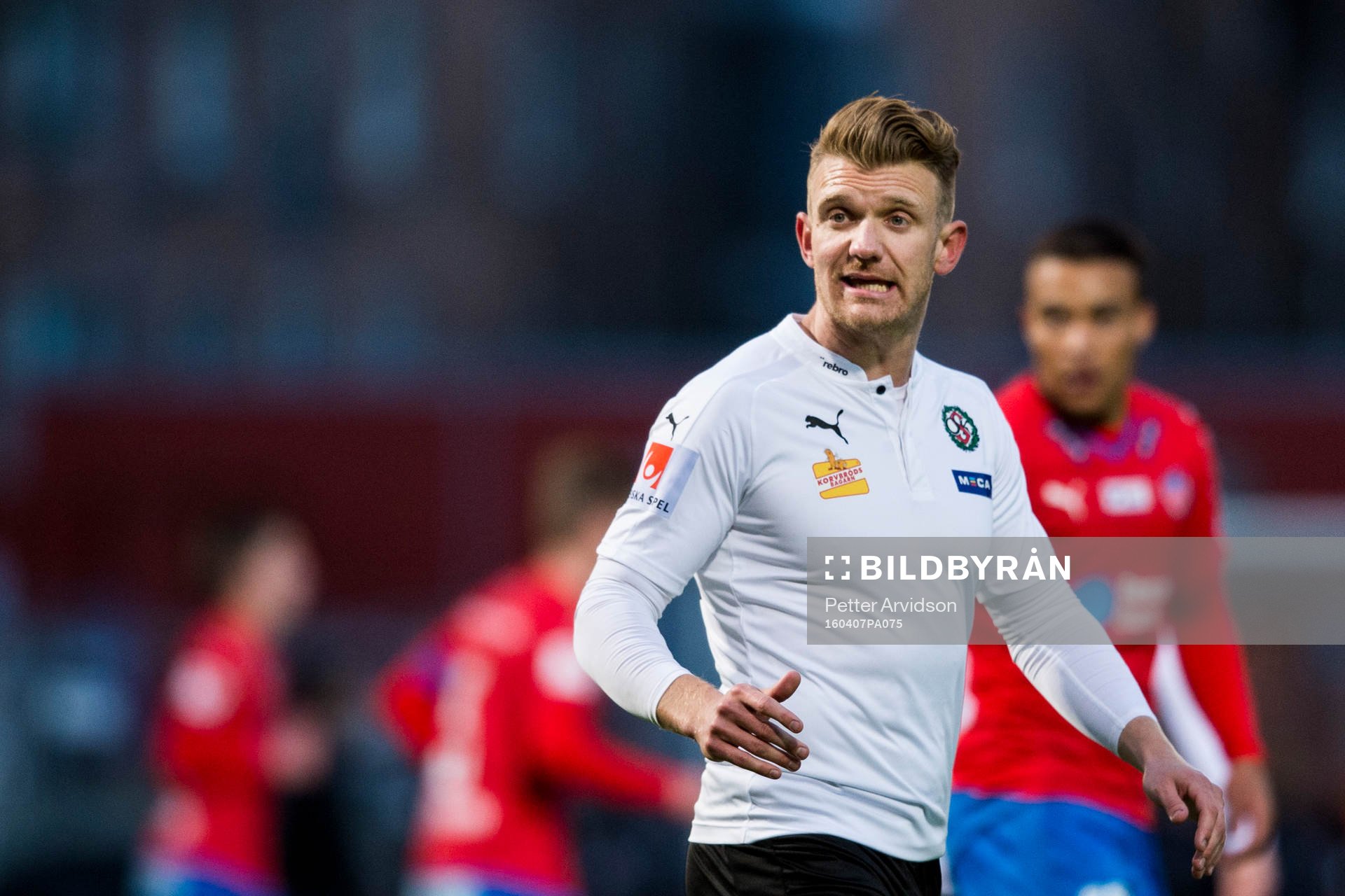 Örebros Michael Almbäck