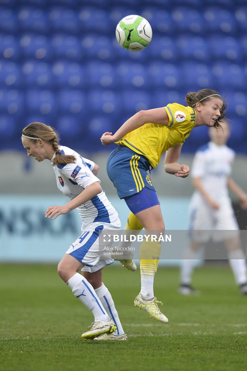Sveriges Pauline Hammarlund och Slovakiens Petra