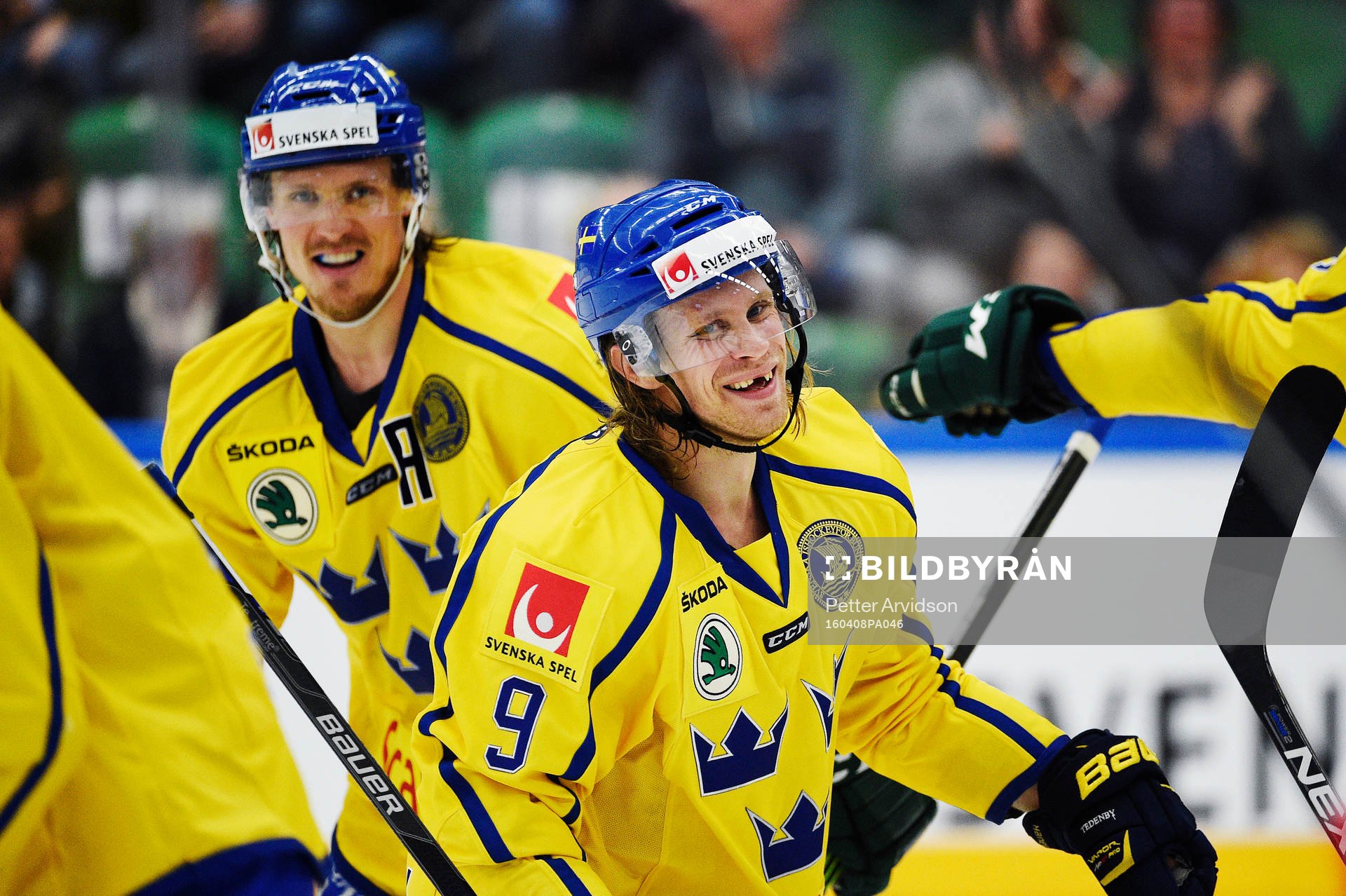 Sveriges Mattias Tedenby jublar
