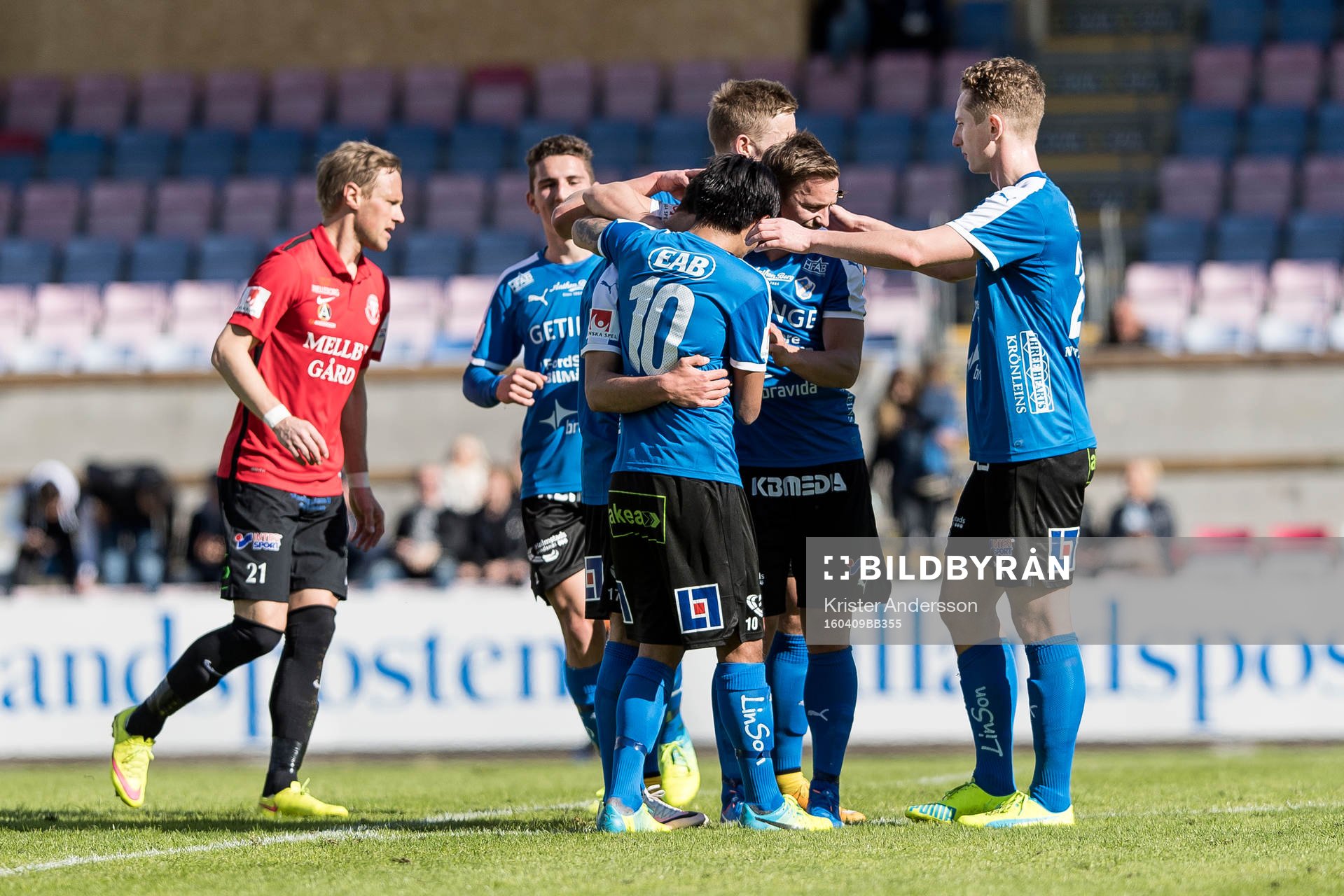 under fotbollsmatchen i Superettan mellan Halmstad och