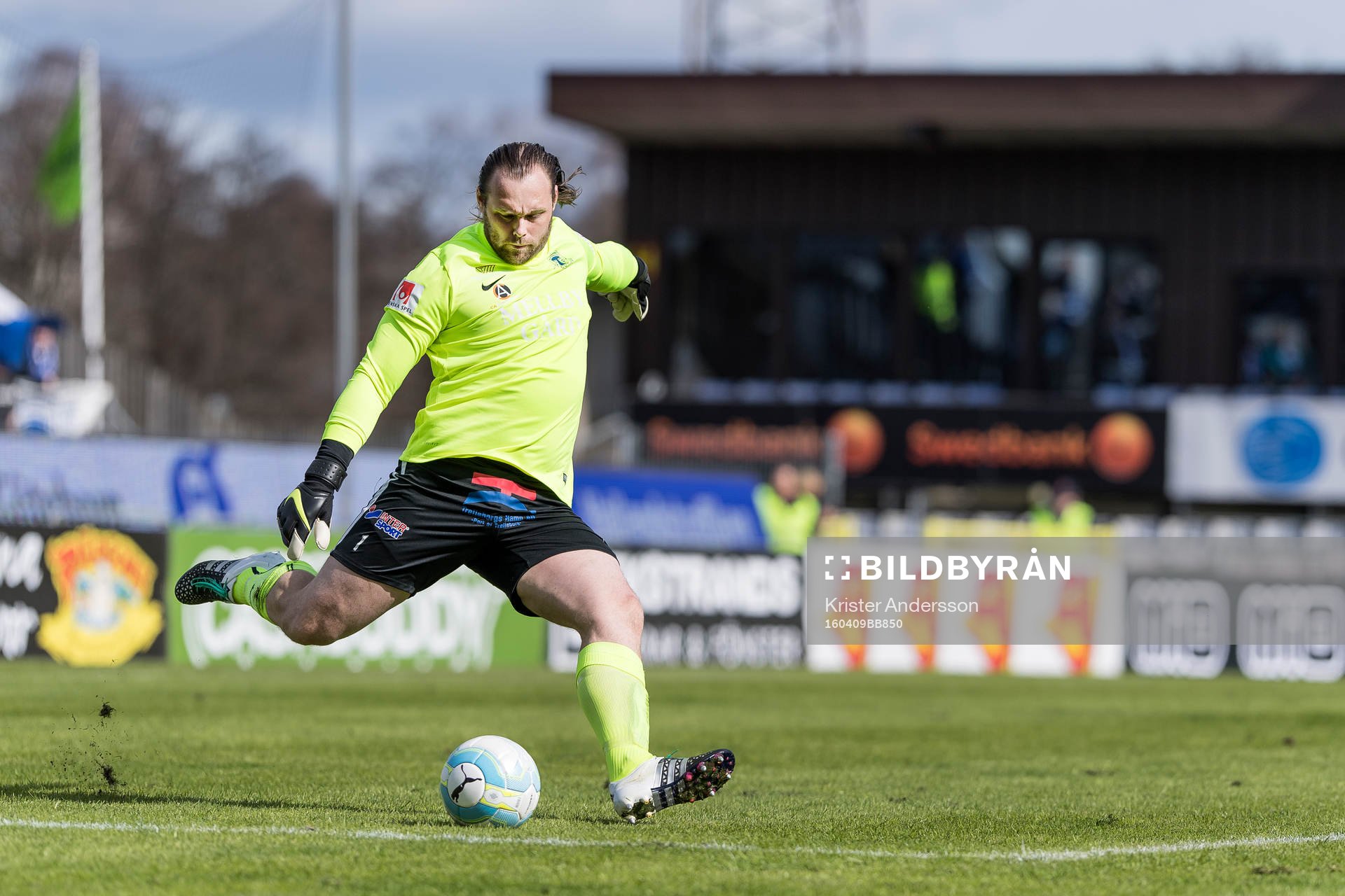 Trelleborgs målvakt Fredrik Persson