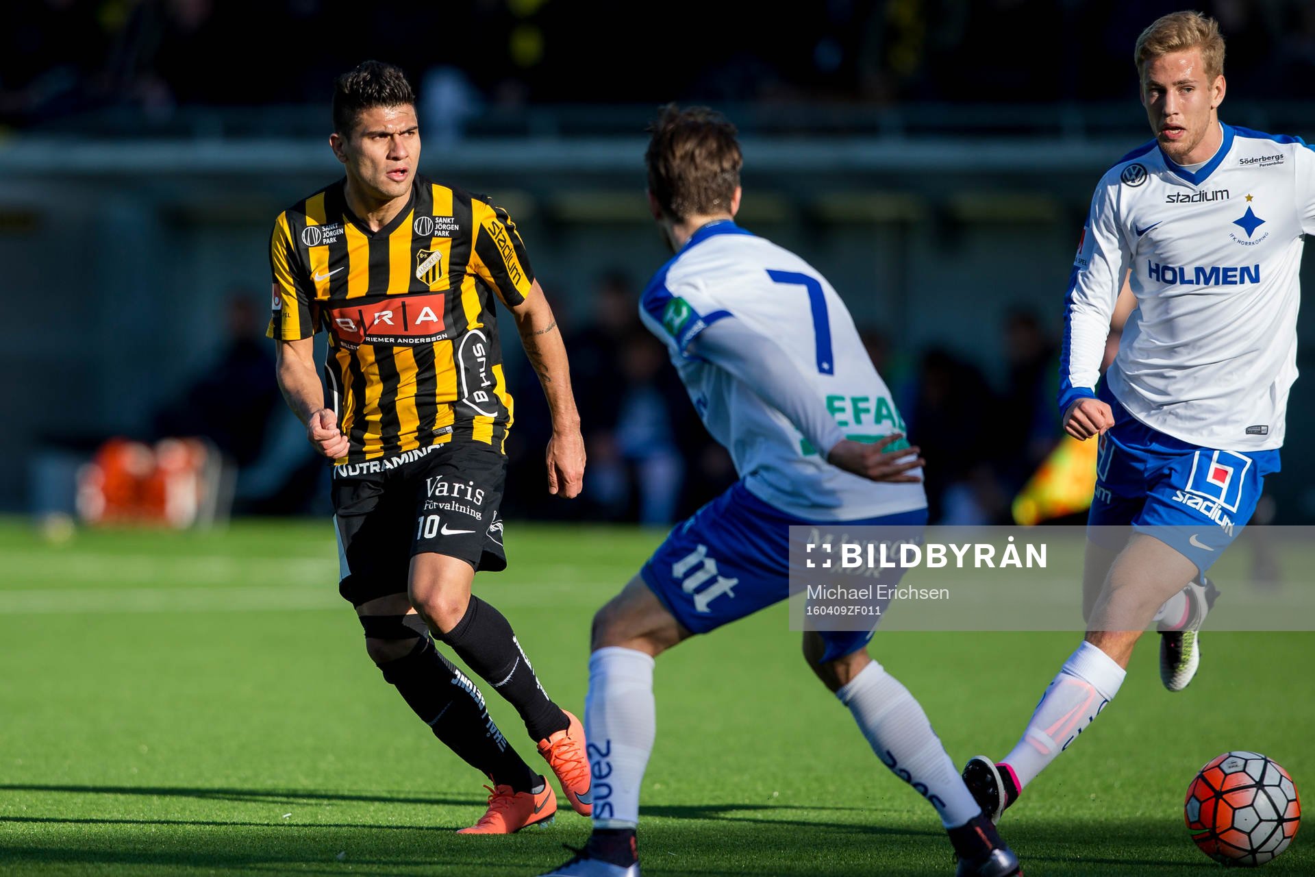 Häckens Paulo de Oliveira under fotbollsmatchen i Allsvenskan mellan Häcken och IFK Norrköping den 9 april 2016 i Göteborg.