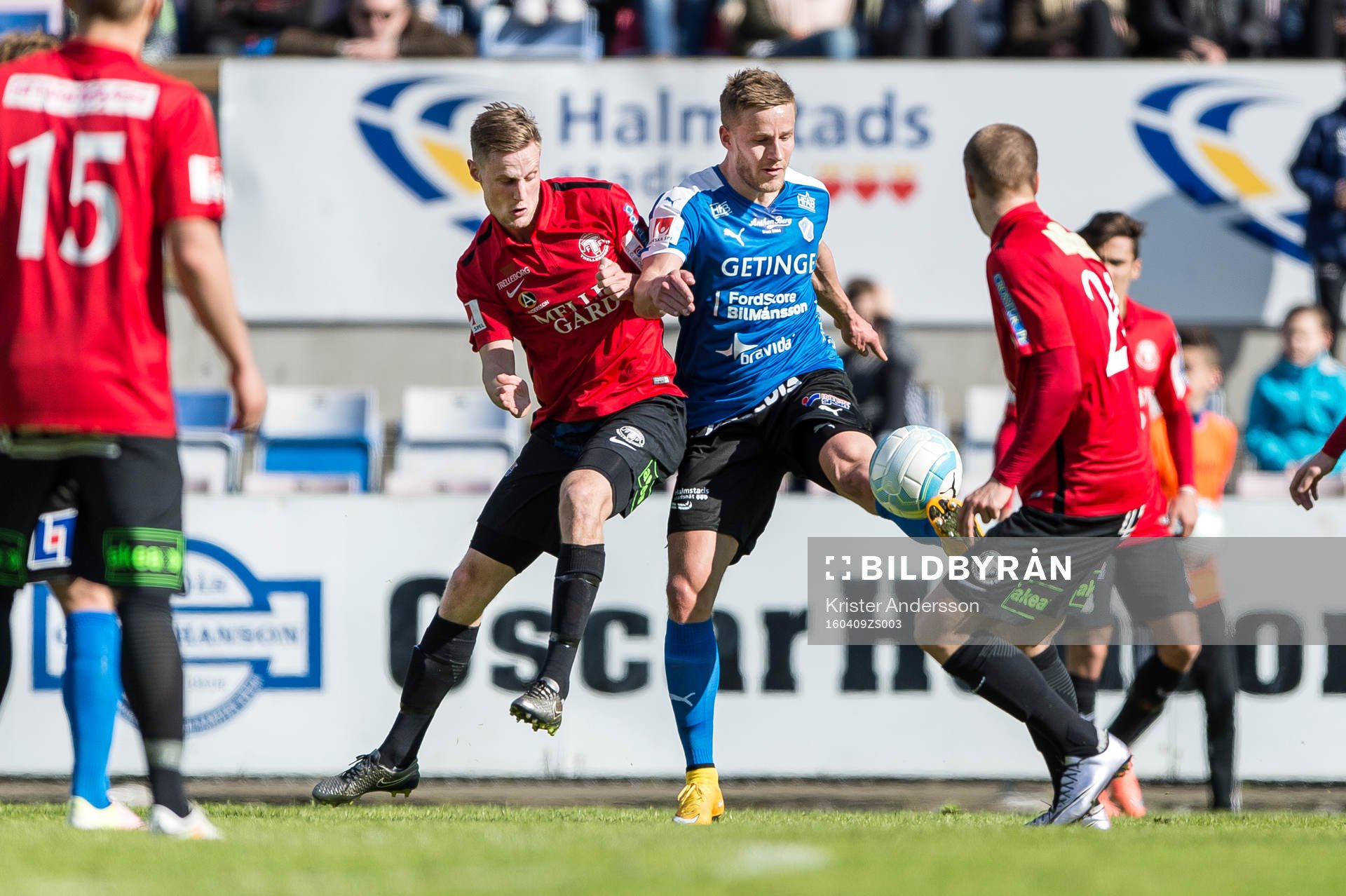 Trelleborgs Mattias Håkansson och Halmstads Alexander Ruud