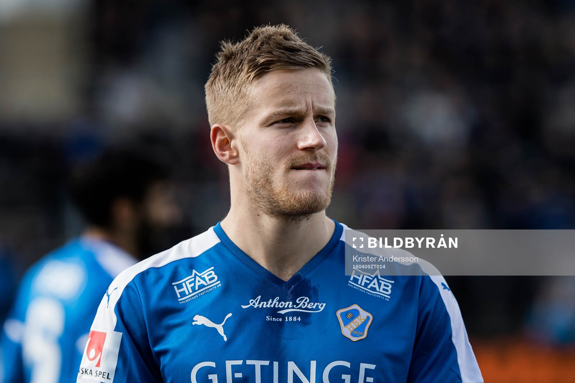 Halmstads Alexander Ruud Tveter före fotbollsmatchen i