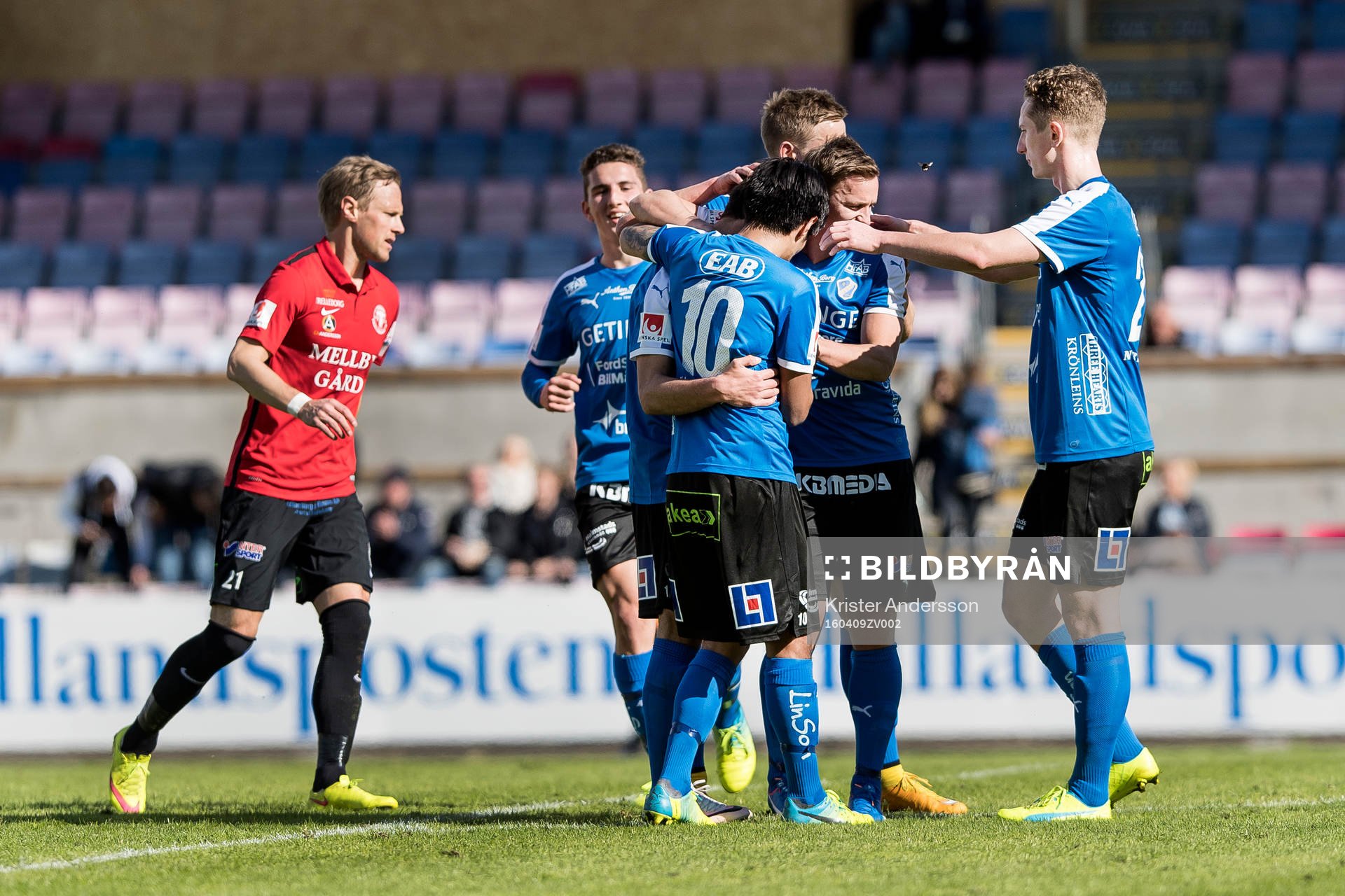 Halmstads spelare jublar