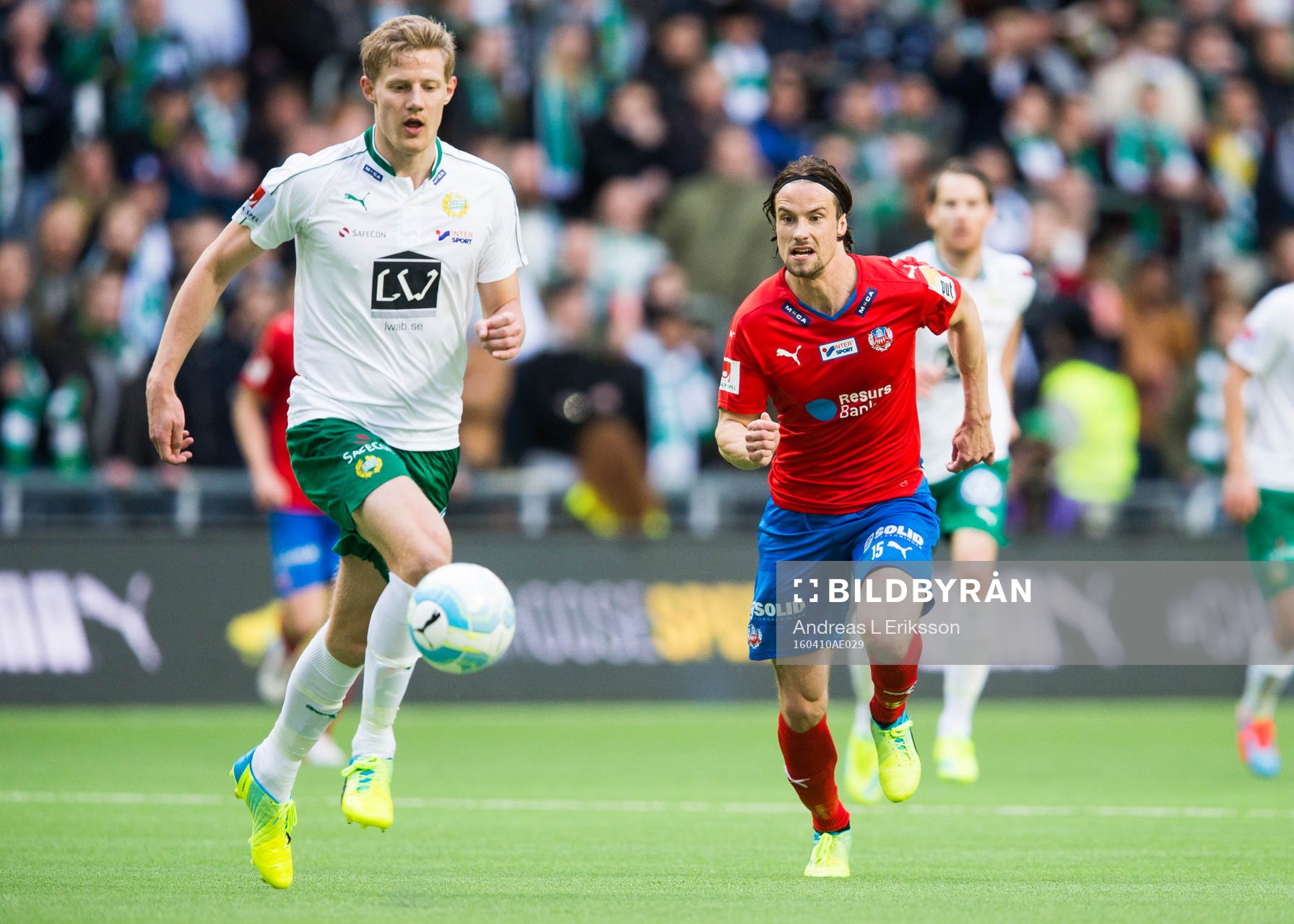 Hammarbys Lars Saetra och Helsingborgs Linus Hallenius