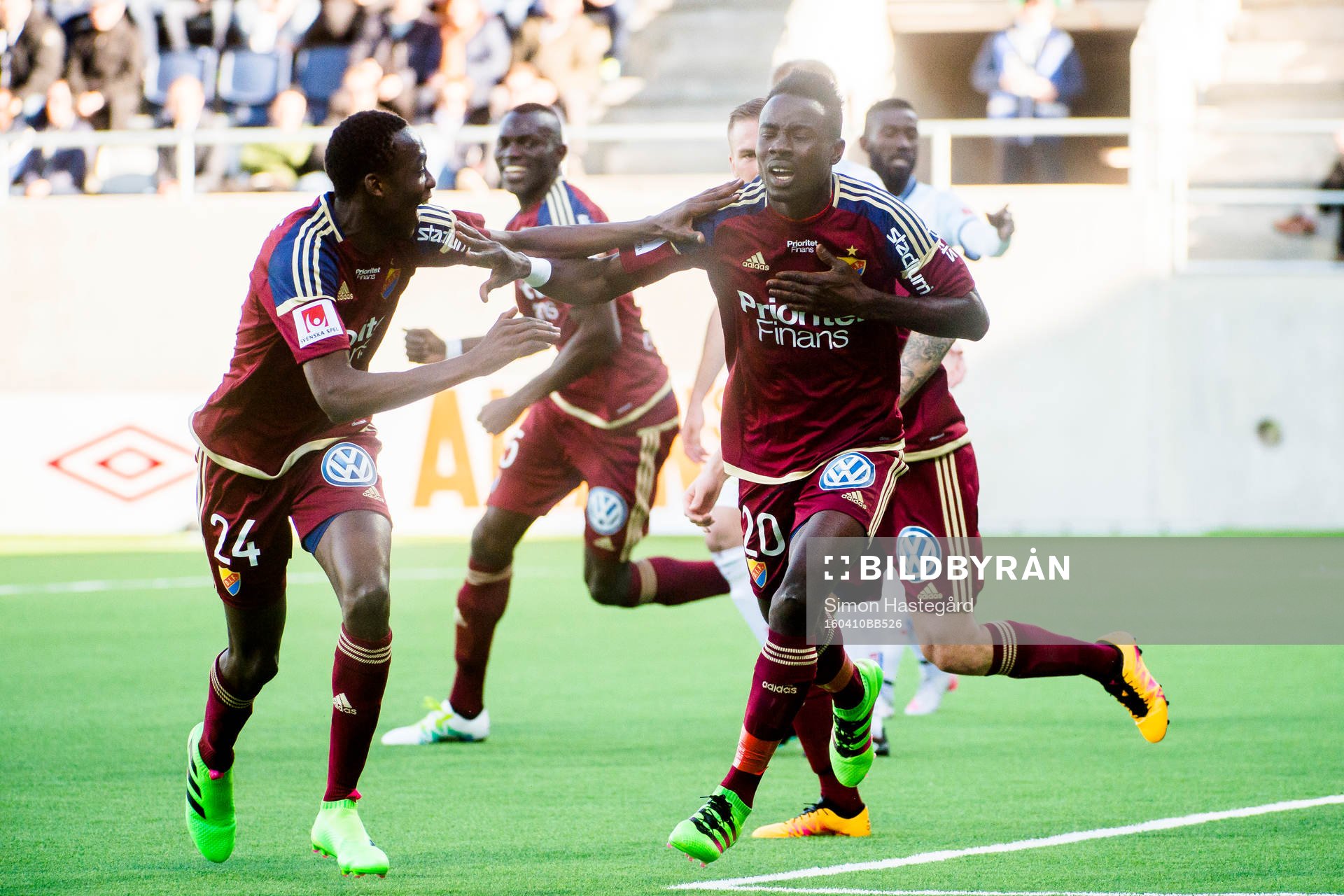 Djurgårdens Philana Tinotenda Kadewere och Sam Johnson