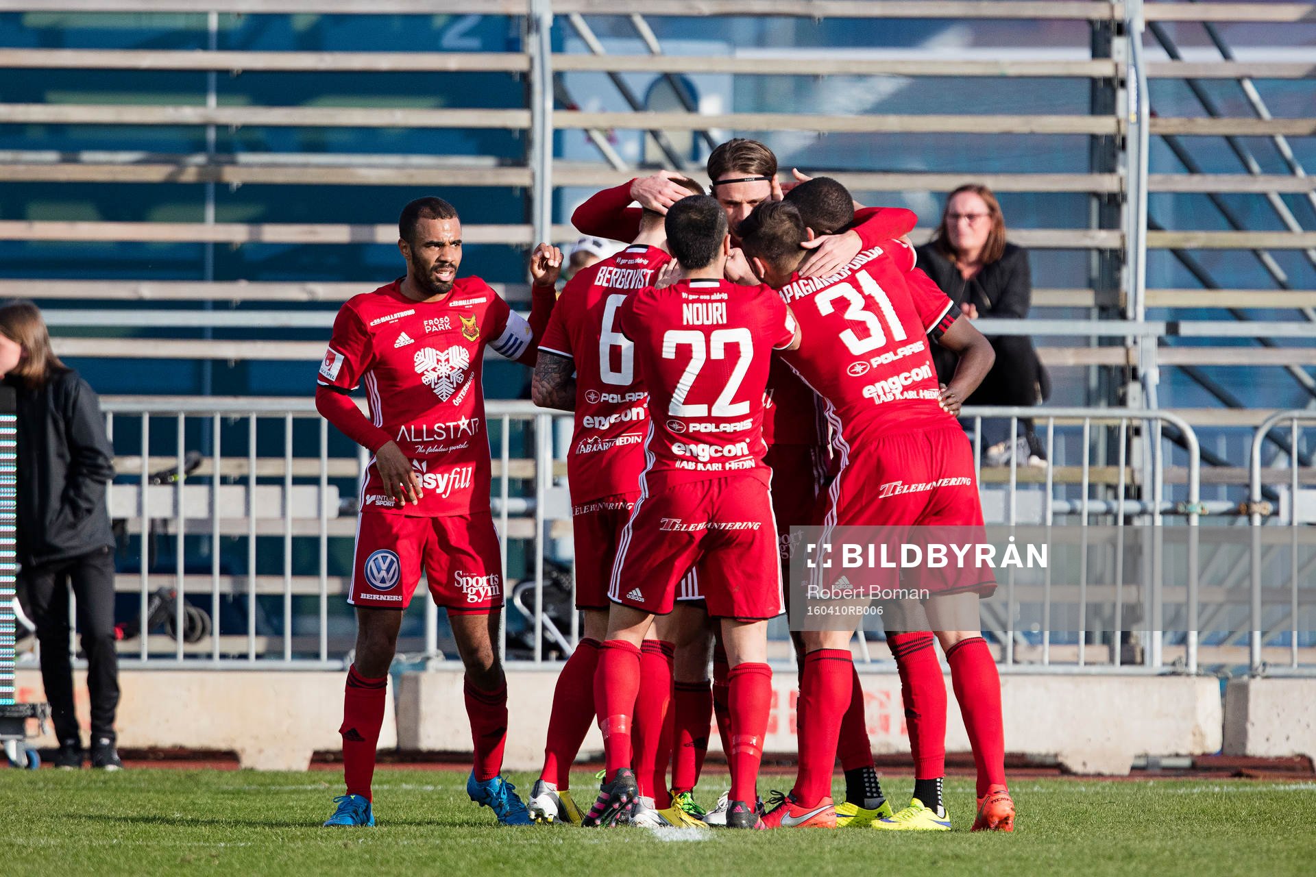 Östersunds spelare jublar